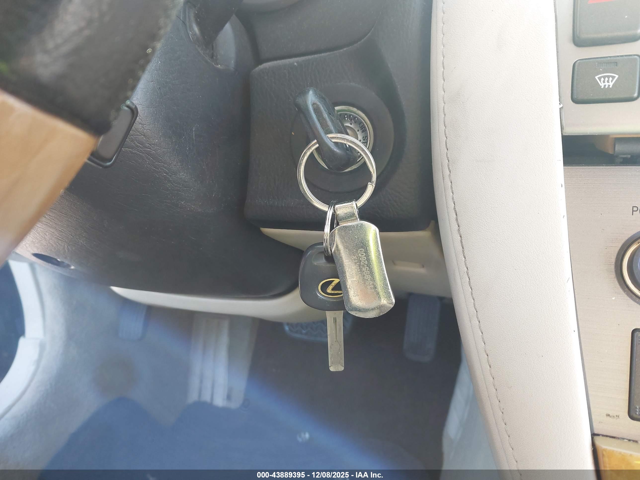 LEXUS SC image 11