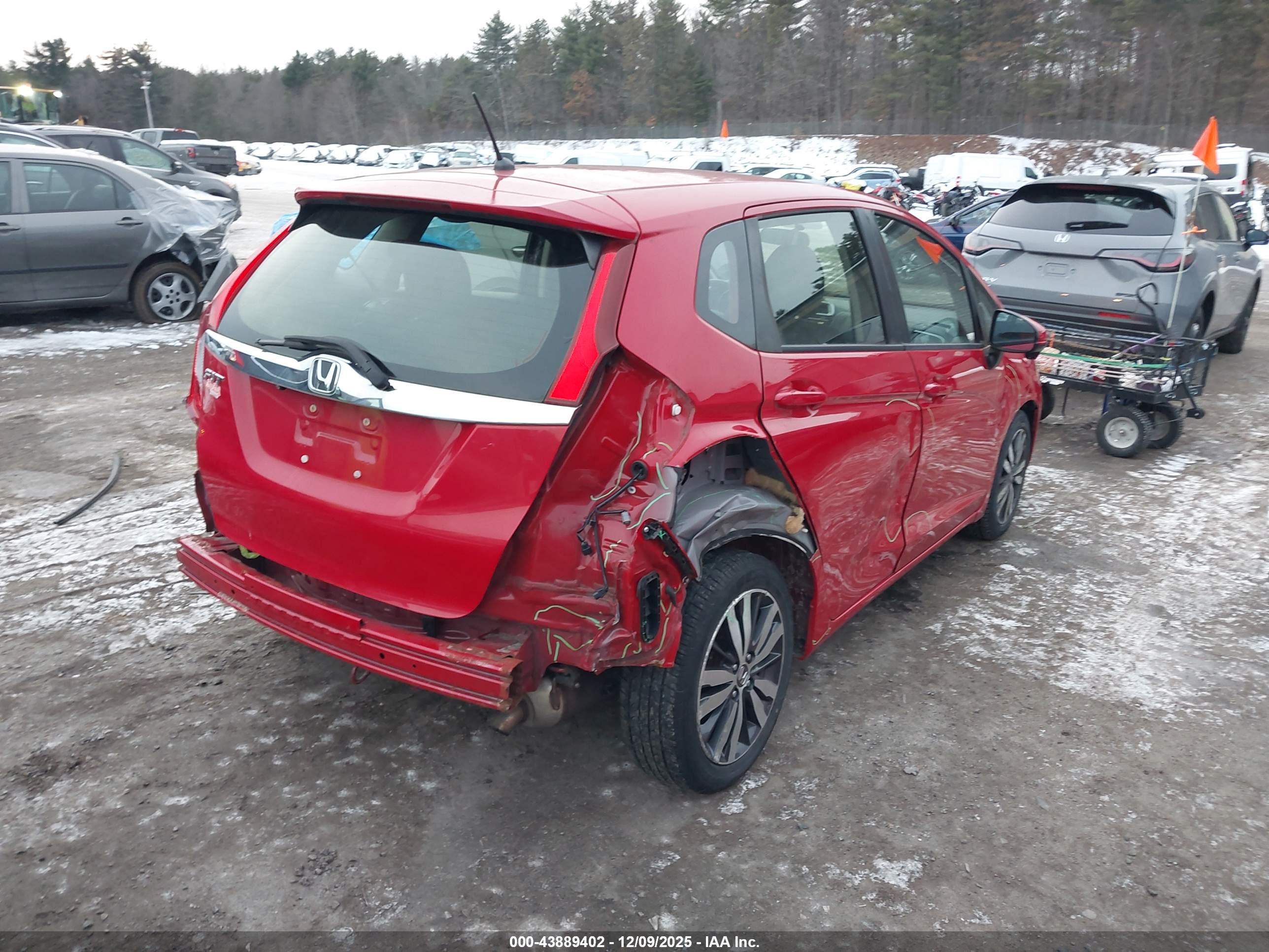HONDA FIT image 4