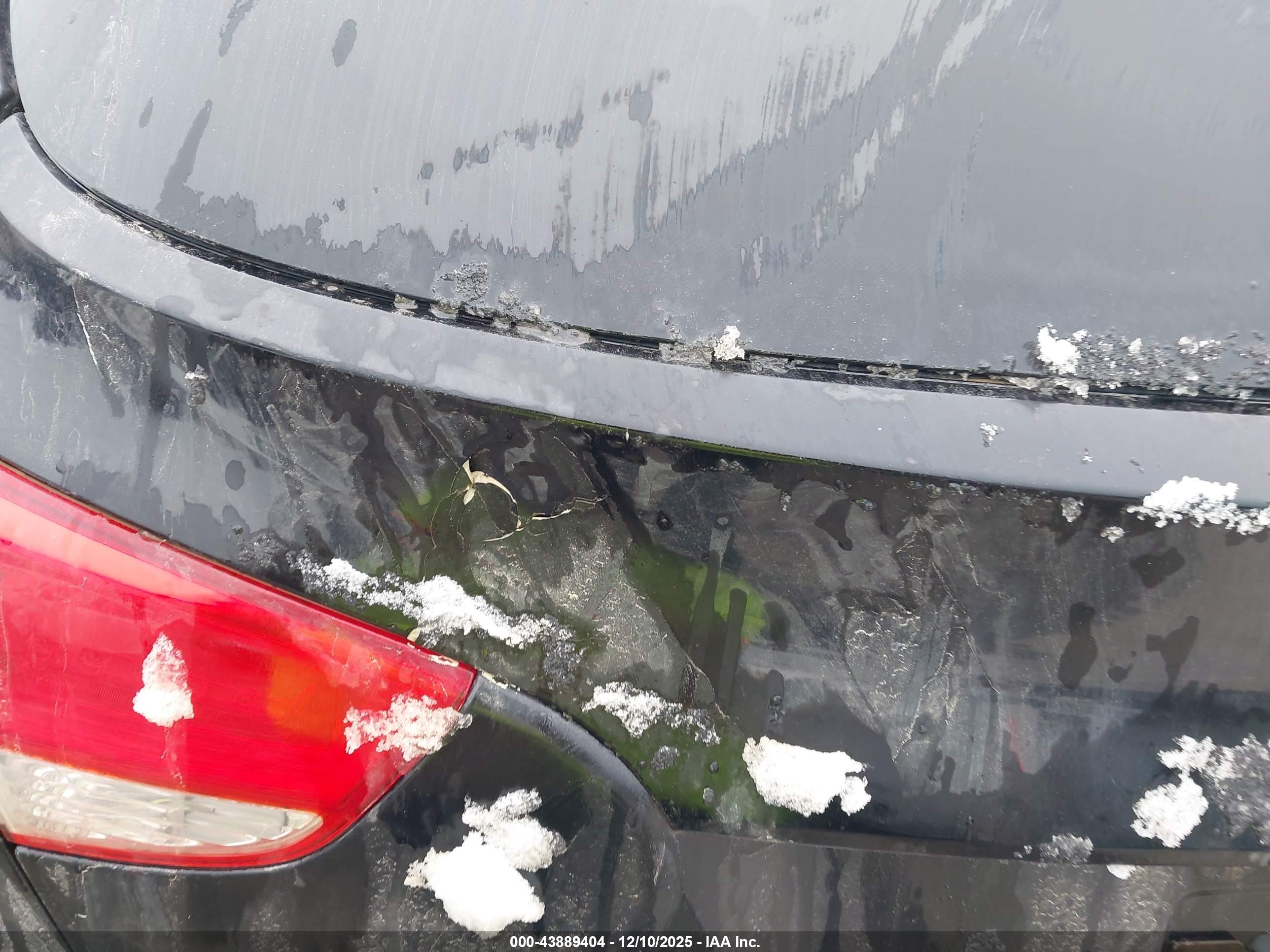 HYUNDAI TUCSON image 6