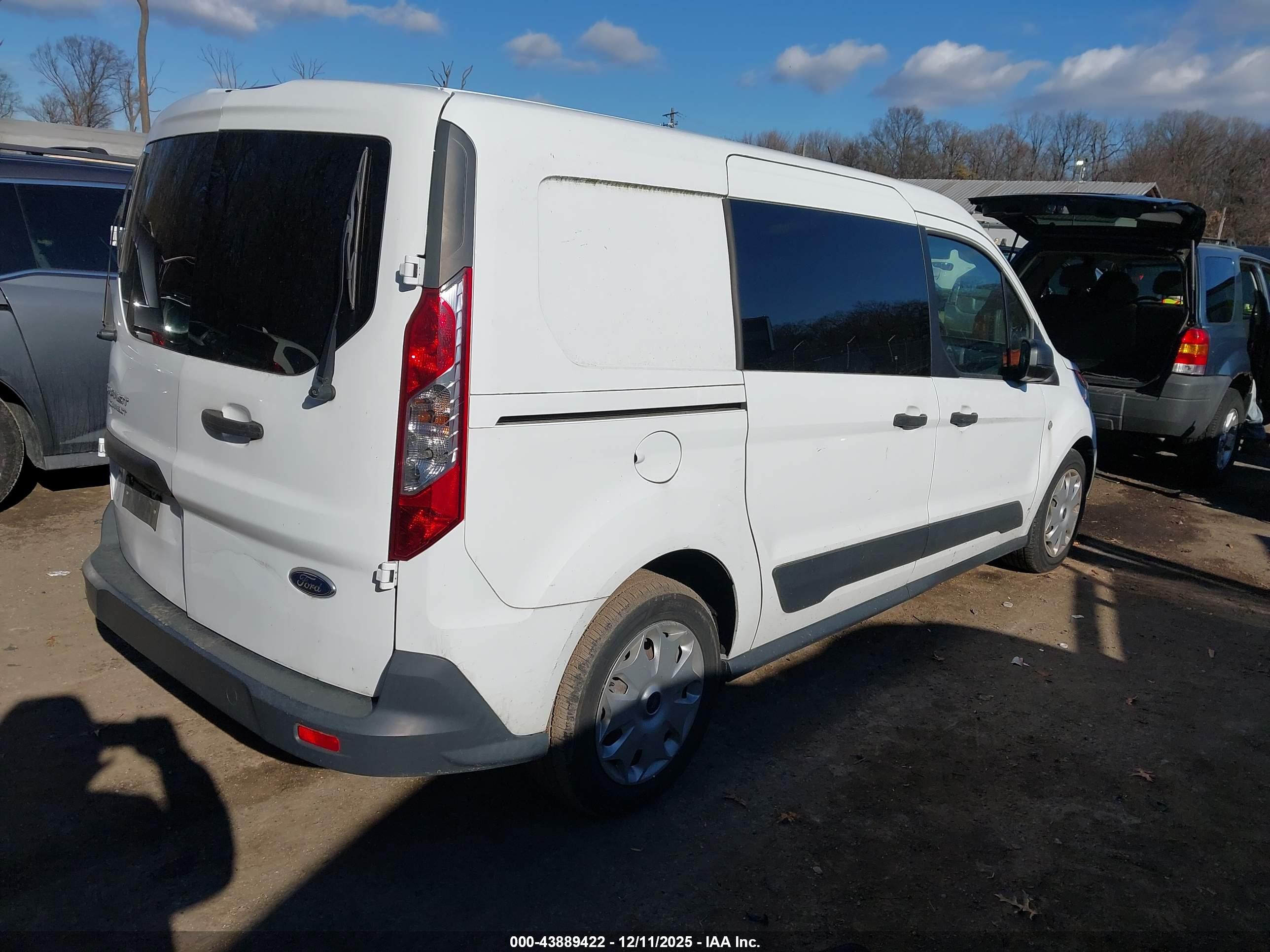 FORD TRANSIT image 4