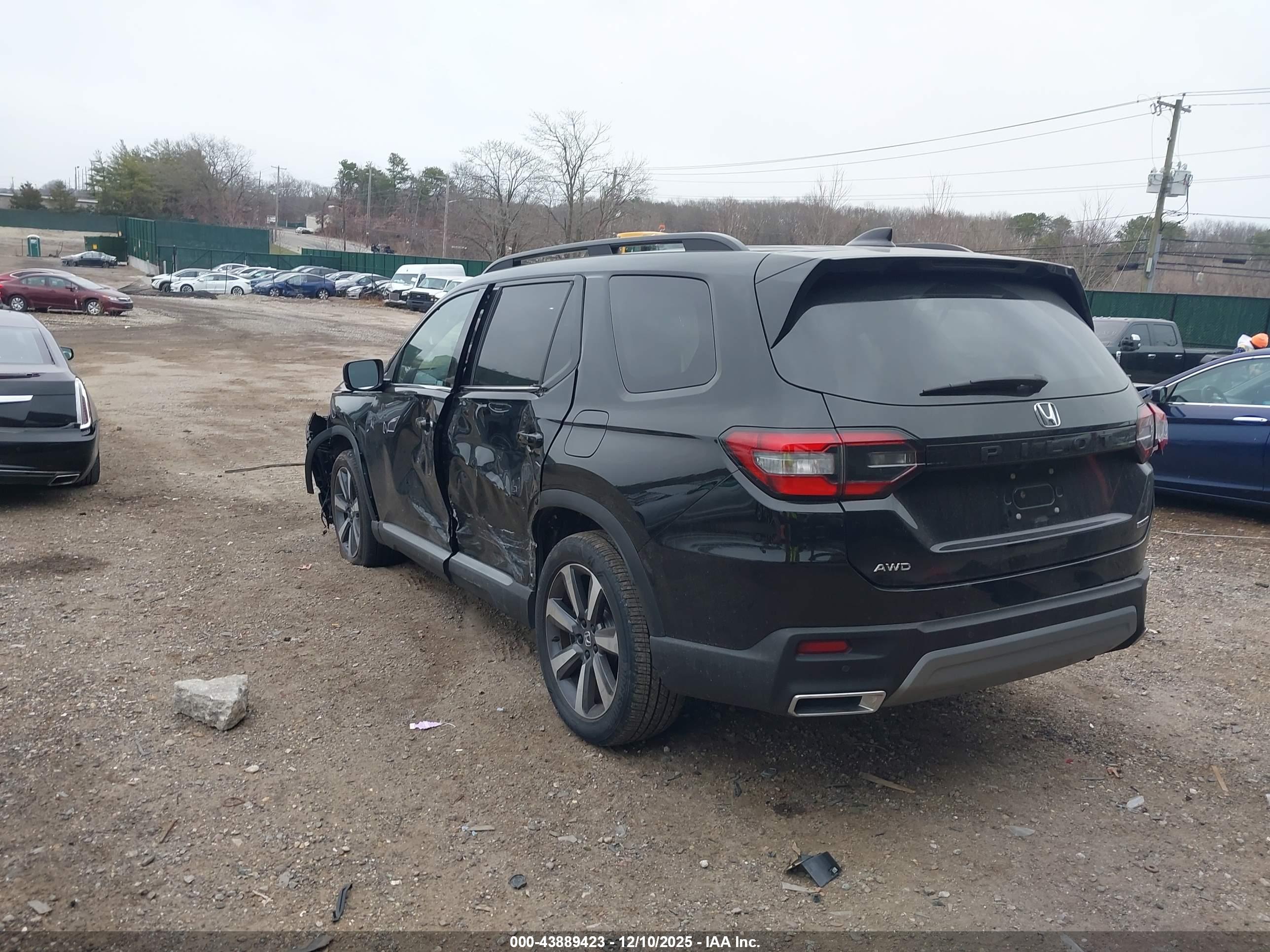 HONDA PILOT image 3
