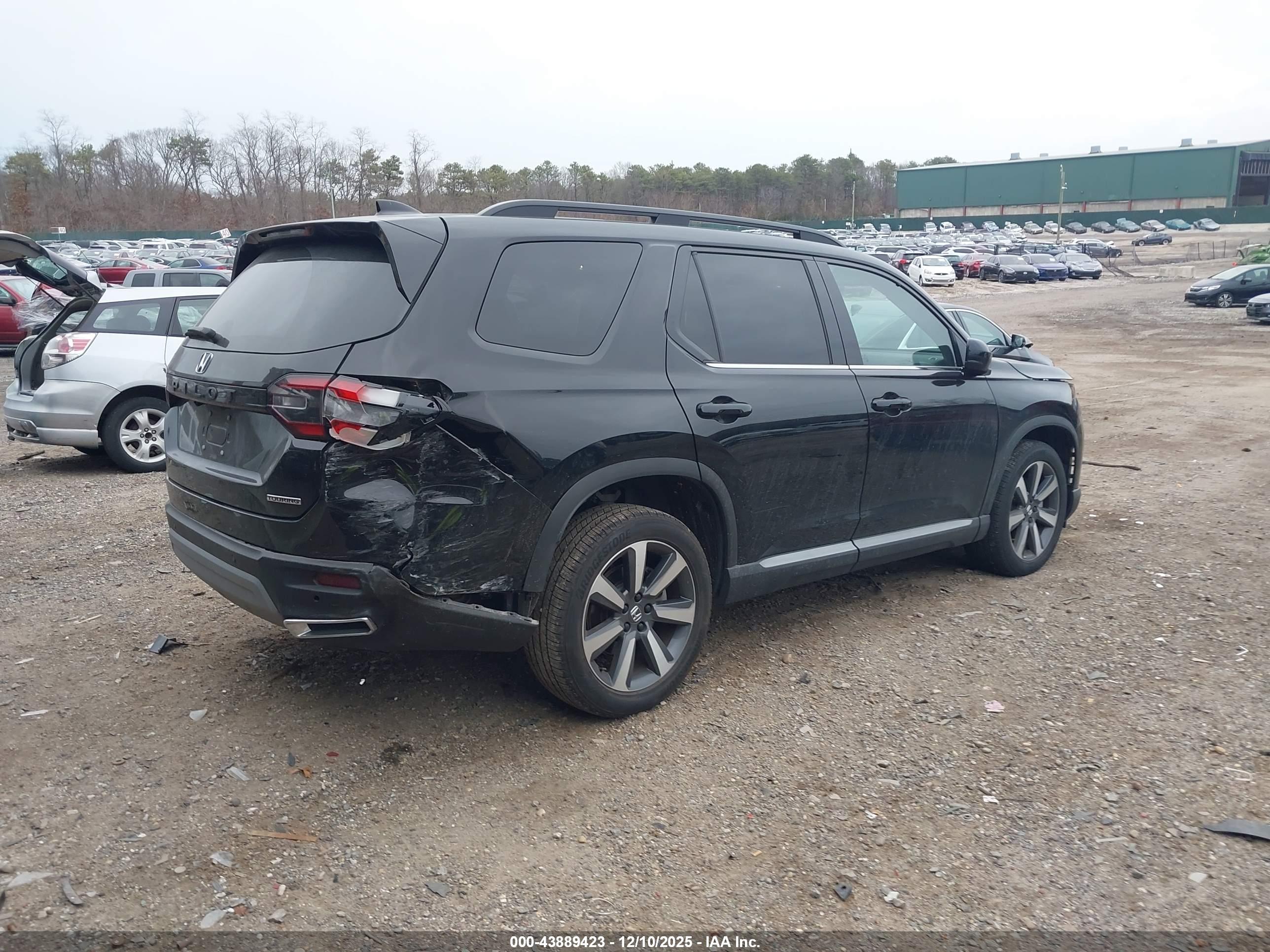 HONDA PILOT image 4