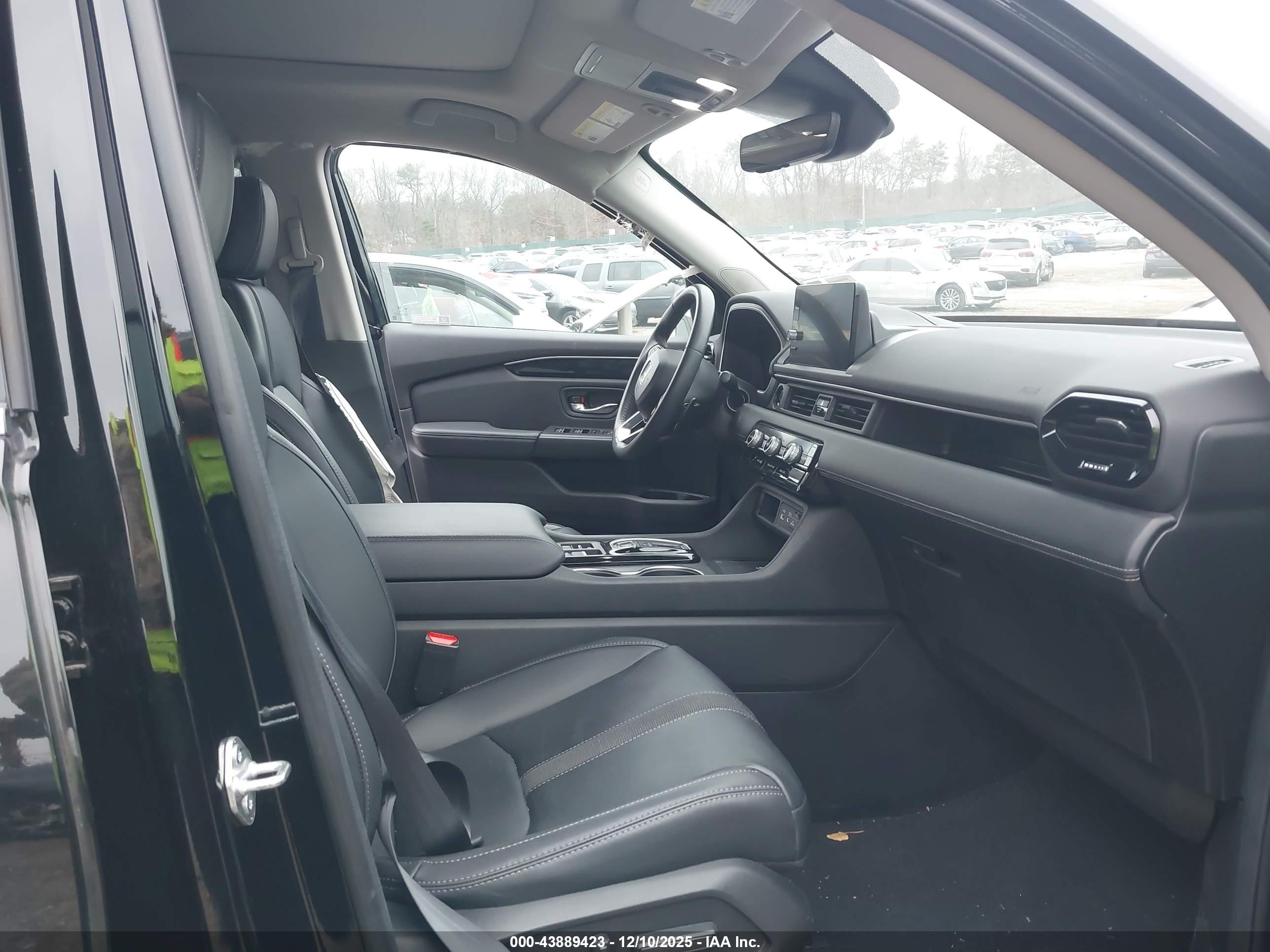 HONDA PILOT image 5