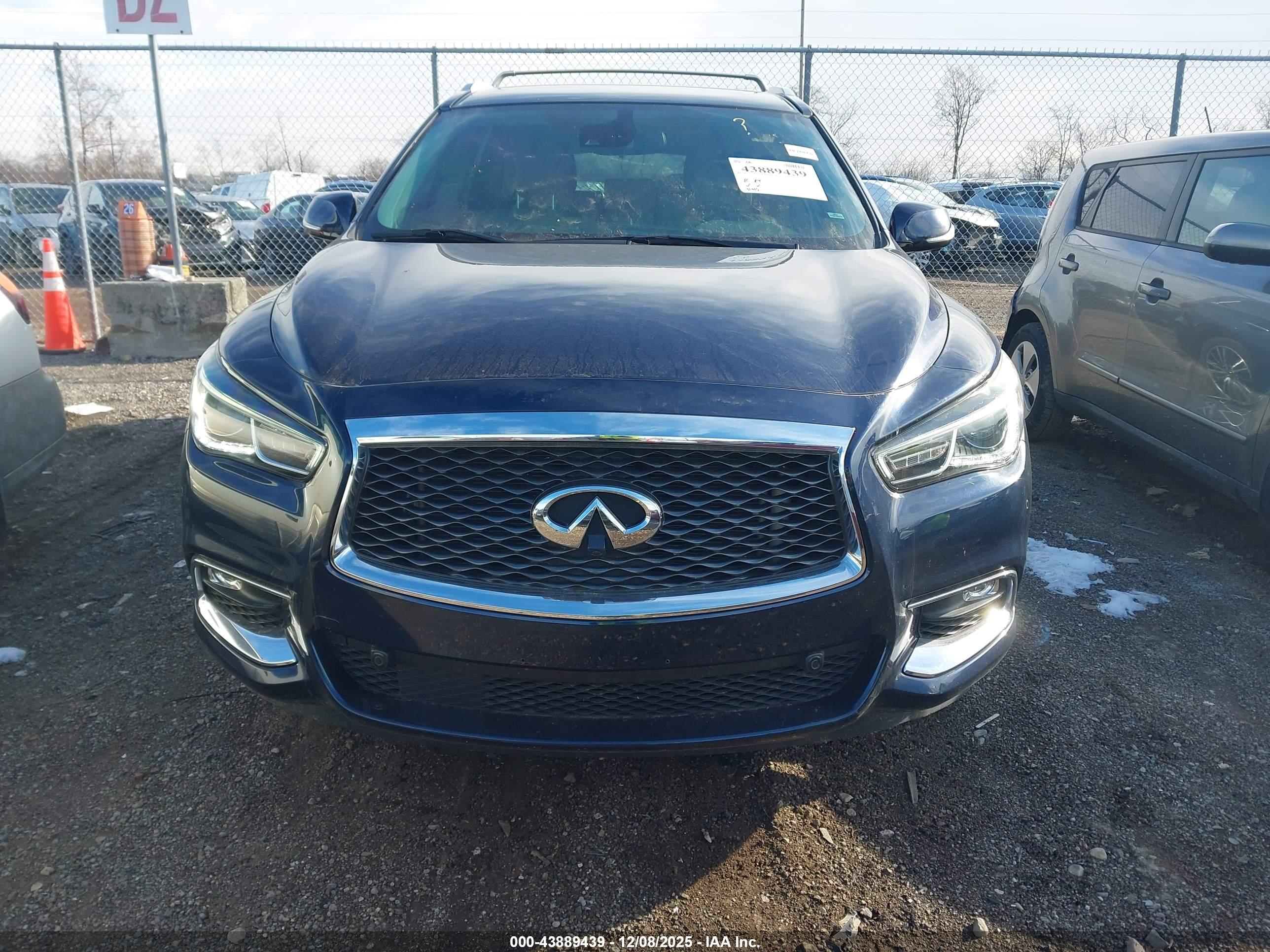INFINITI QX60 image 6