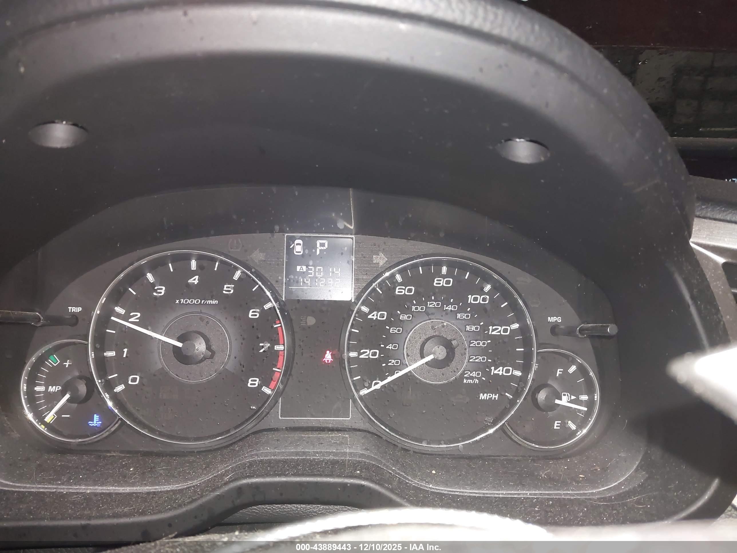 SUBARU LEGACY image 7