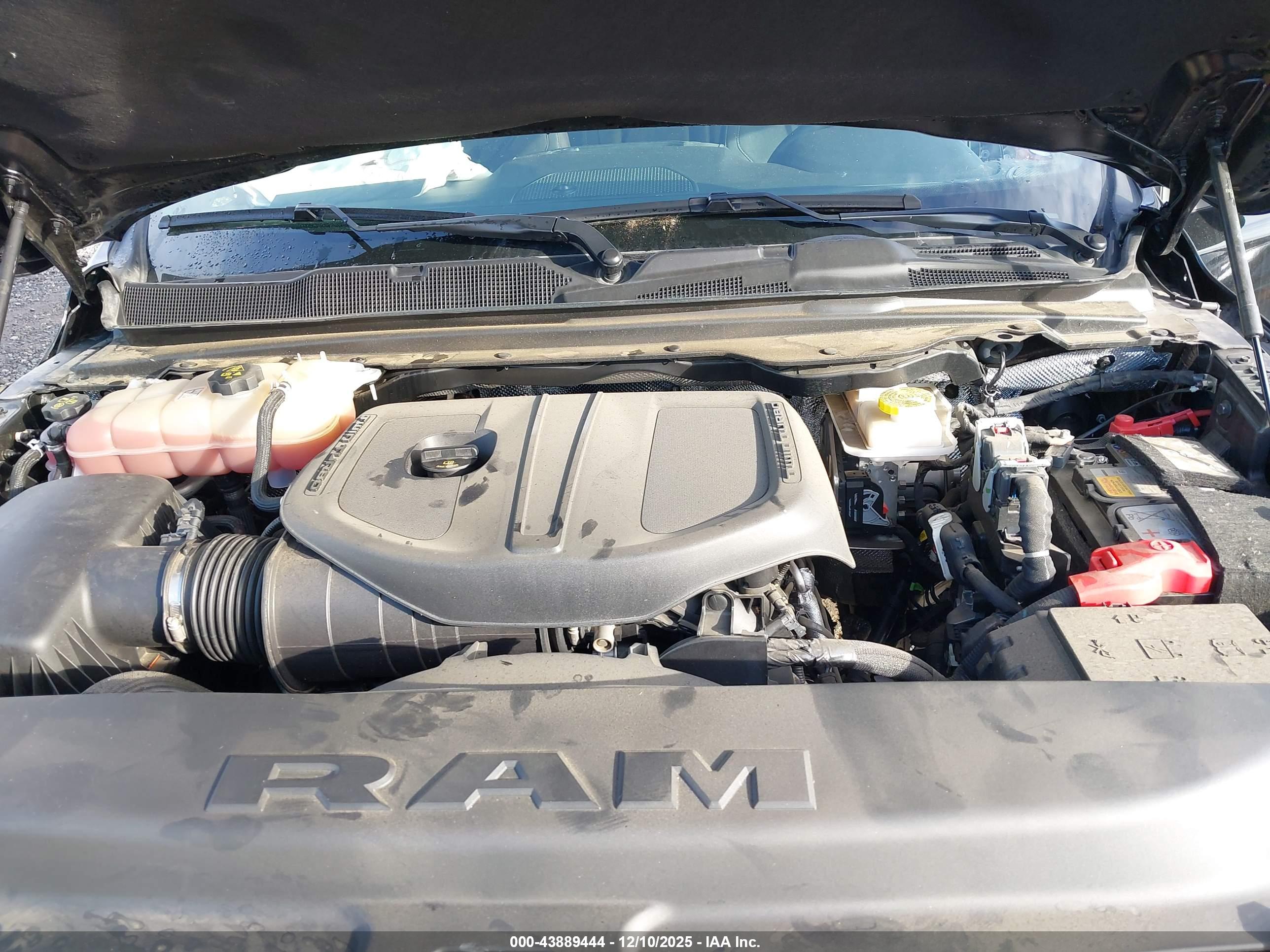 RAM 1500 image 10