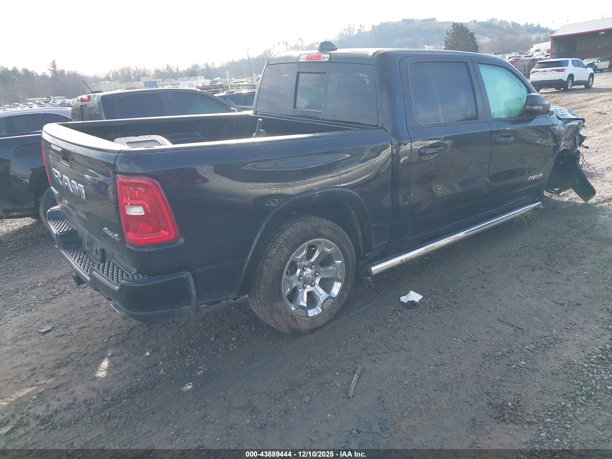 RAM 1500 image 4