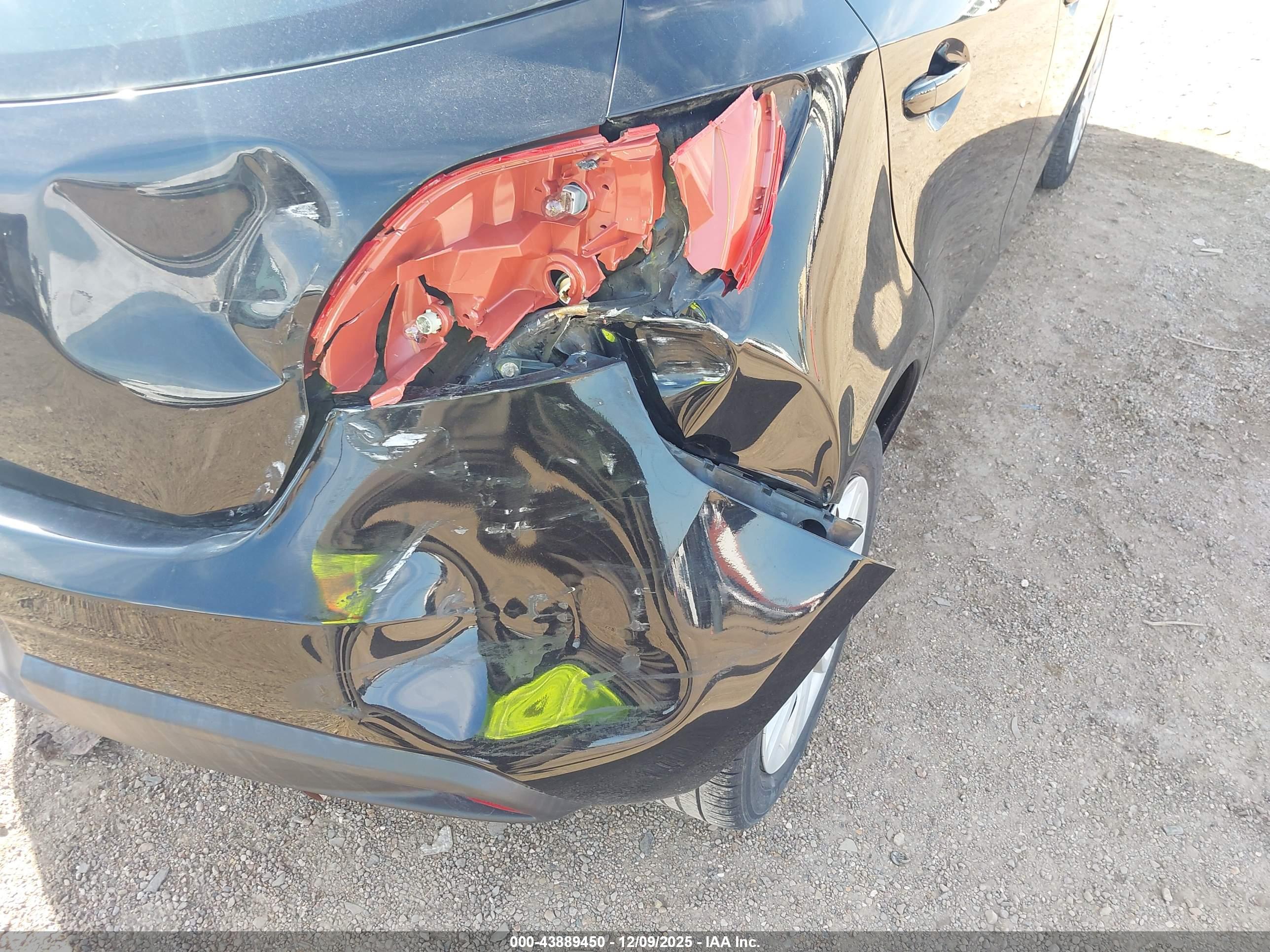 MAZDA MAZDA2 image 6