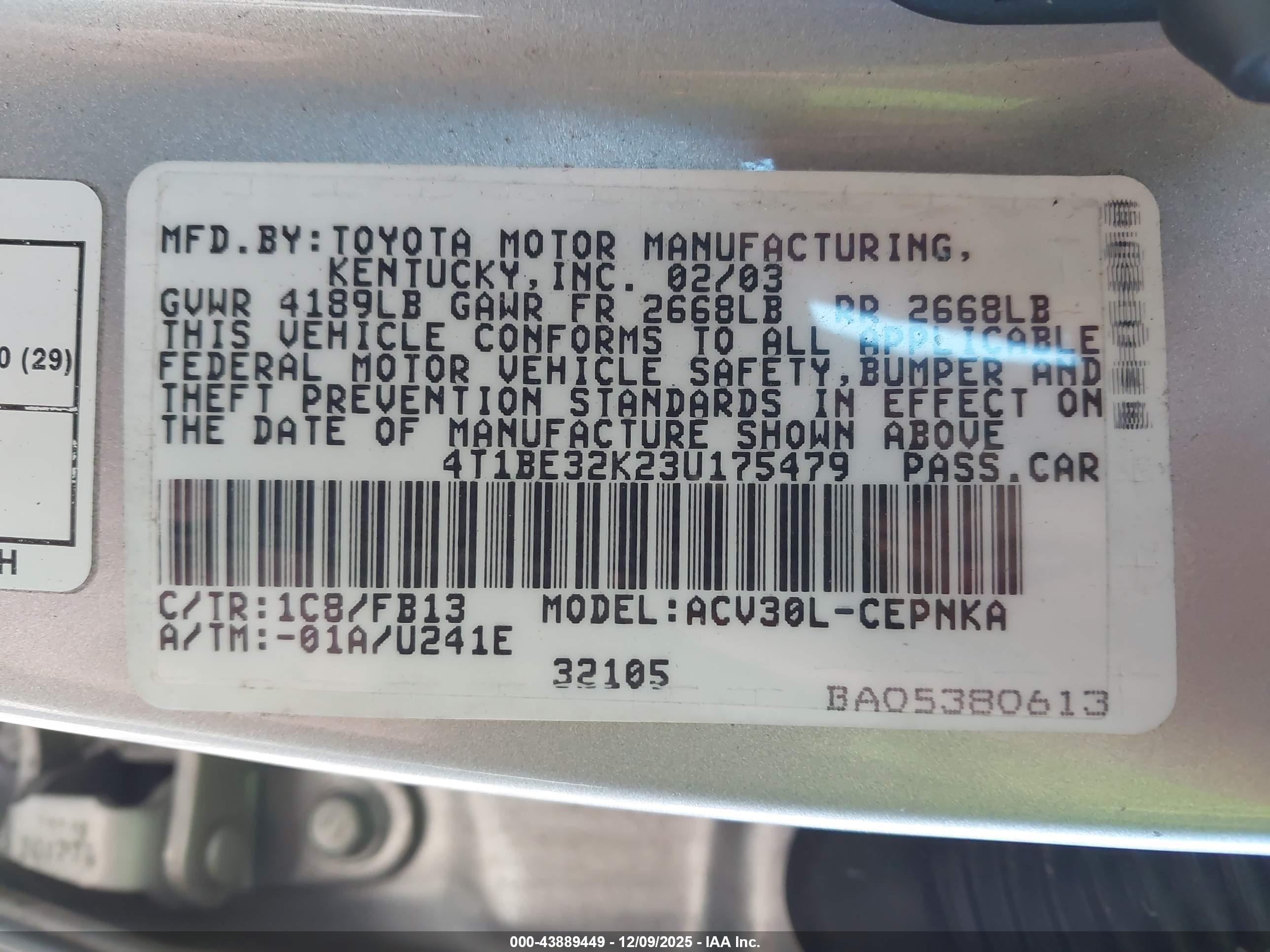 TOYOTA CAMRY image 9