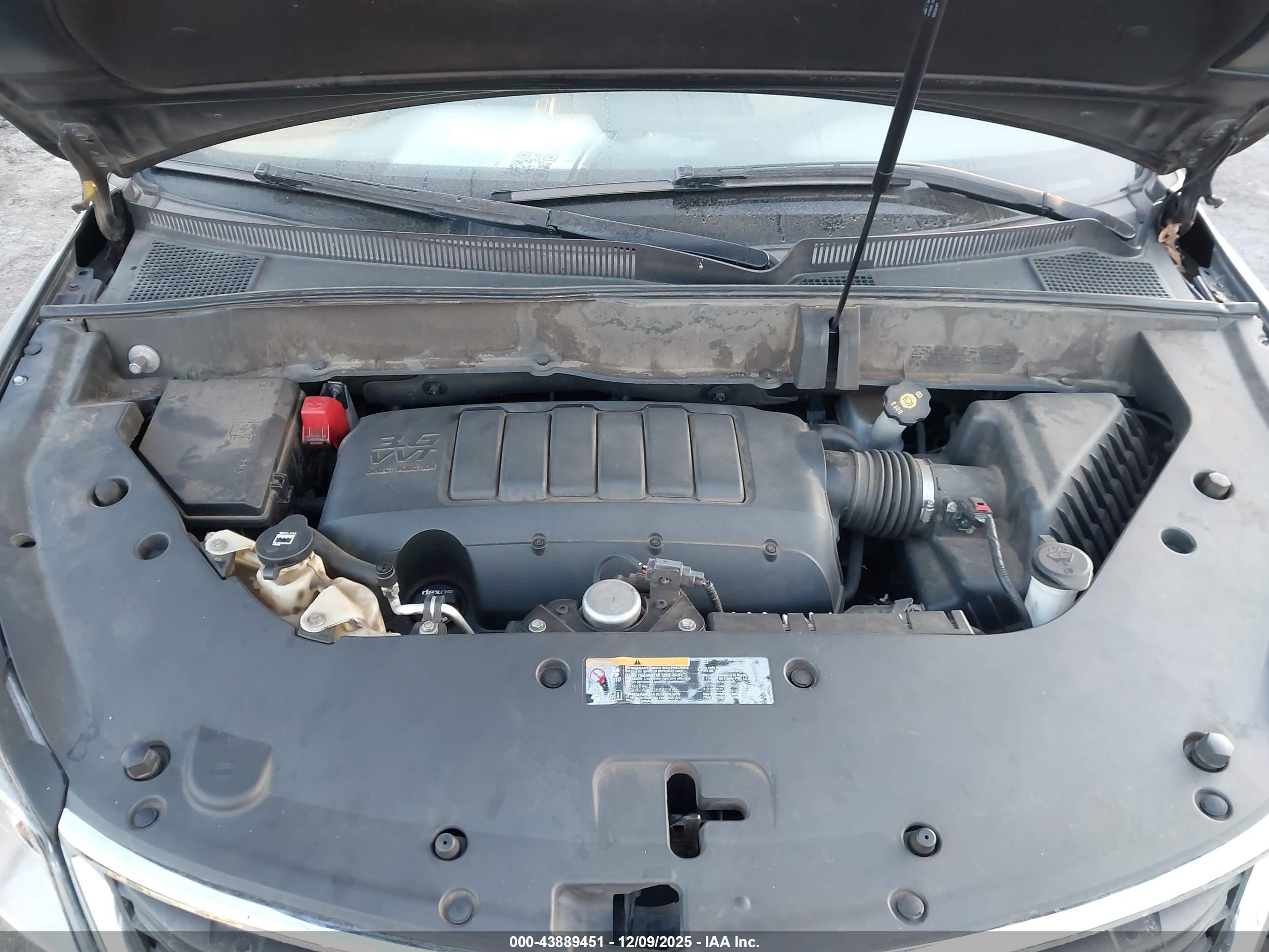 CHEVROLET TRAVERSE image 10