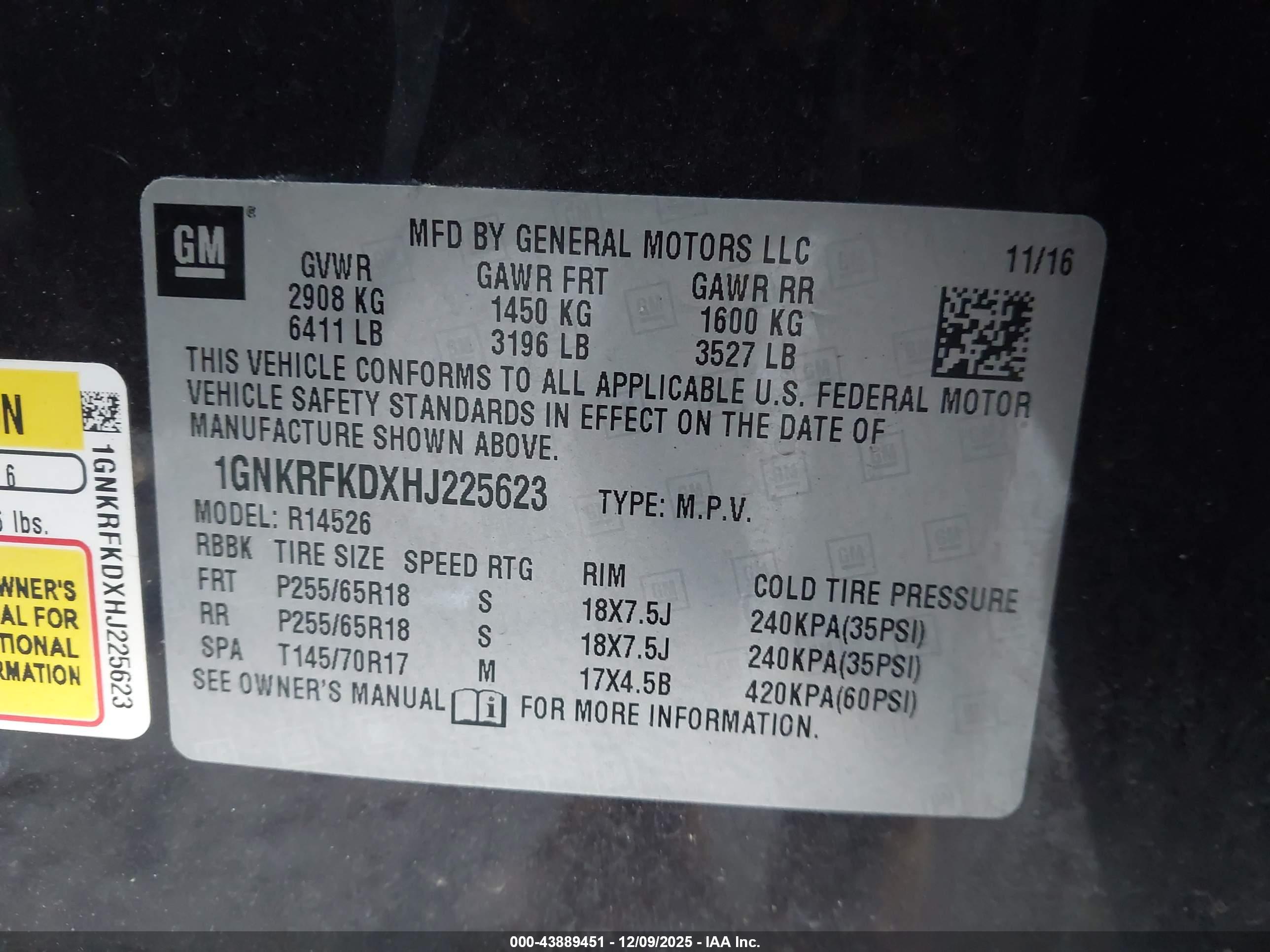 CHEVROLET TRAVERSE image 9