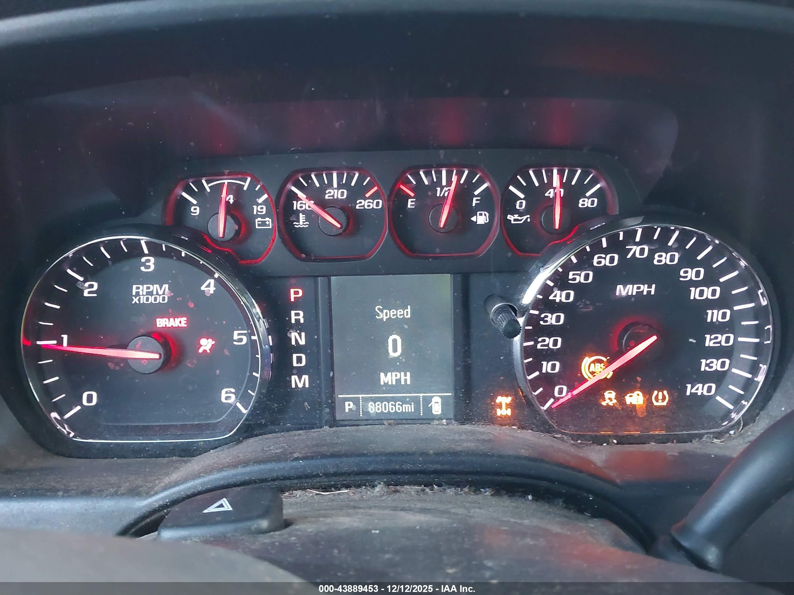 CHEVROLET SILVERADO image 7