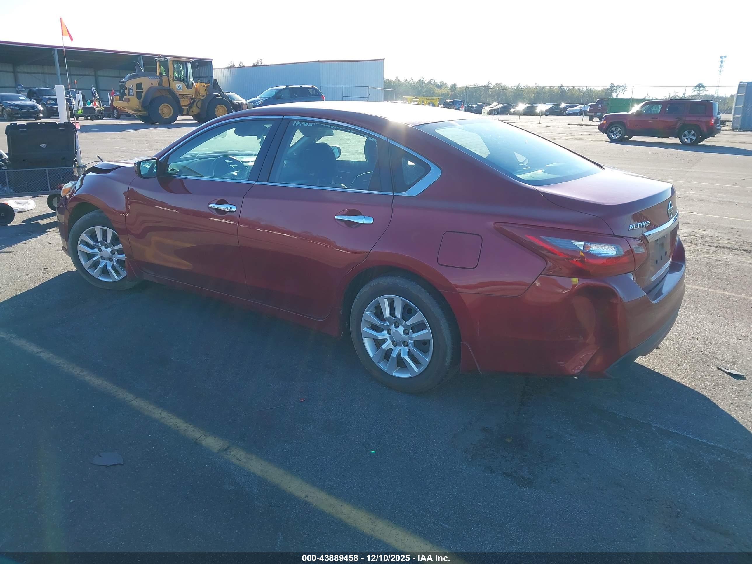 NISSAN ALTIMA image 3