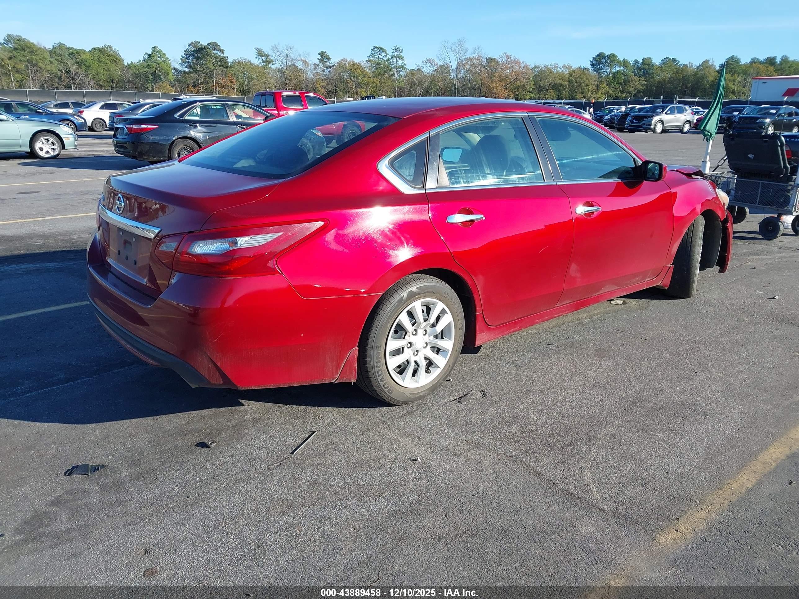 NISSAN ALTIMA image 4