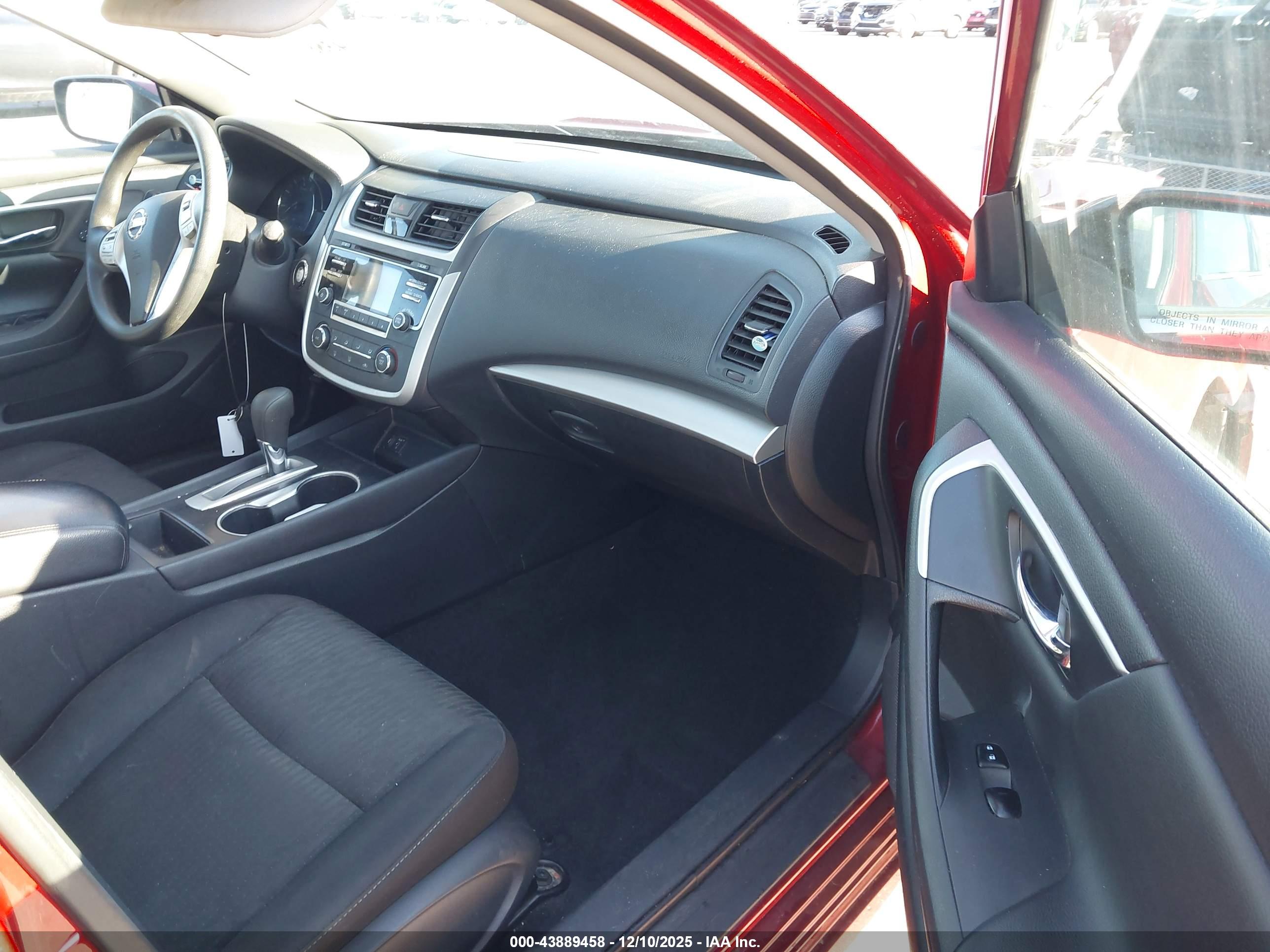 NISSAN ALTIMA image 5