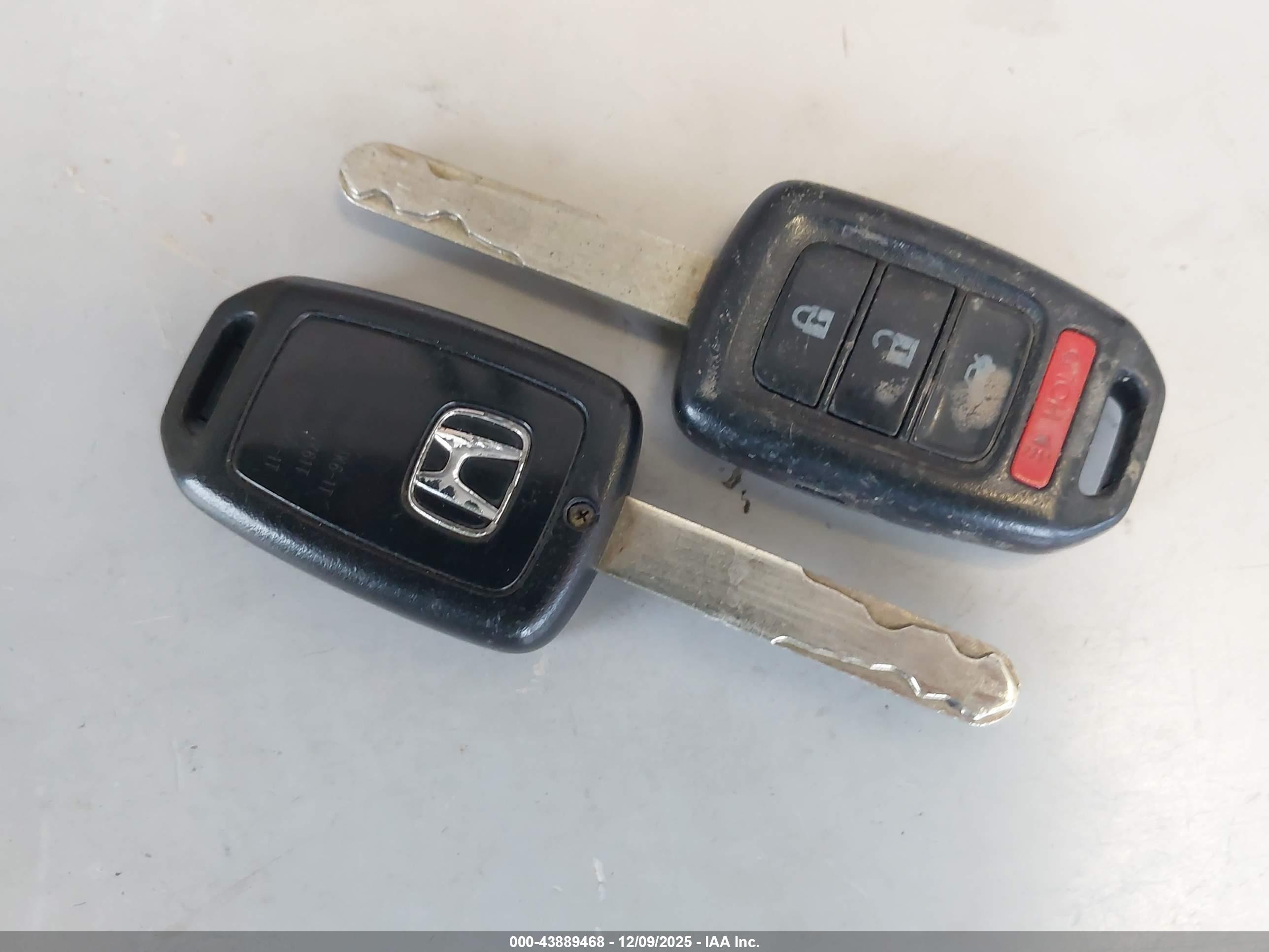 HONDA CIVIC image 11