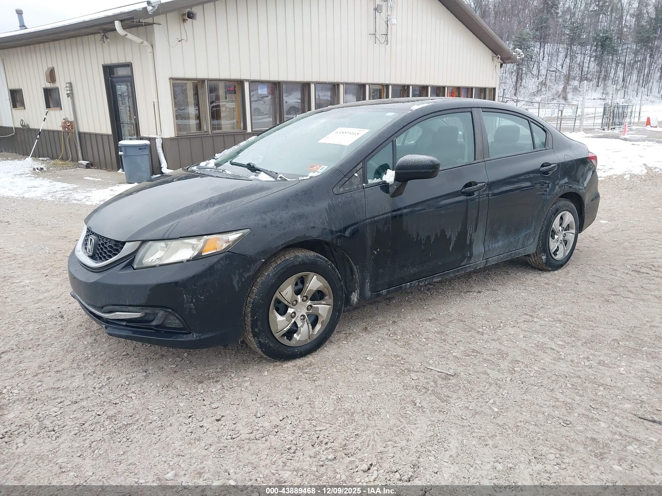 HONDA CIVIC image 2