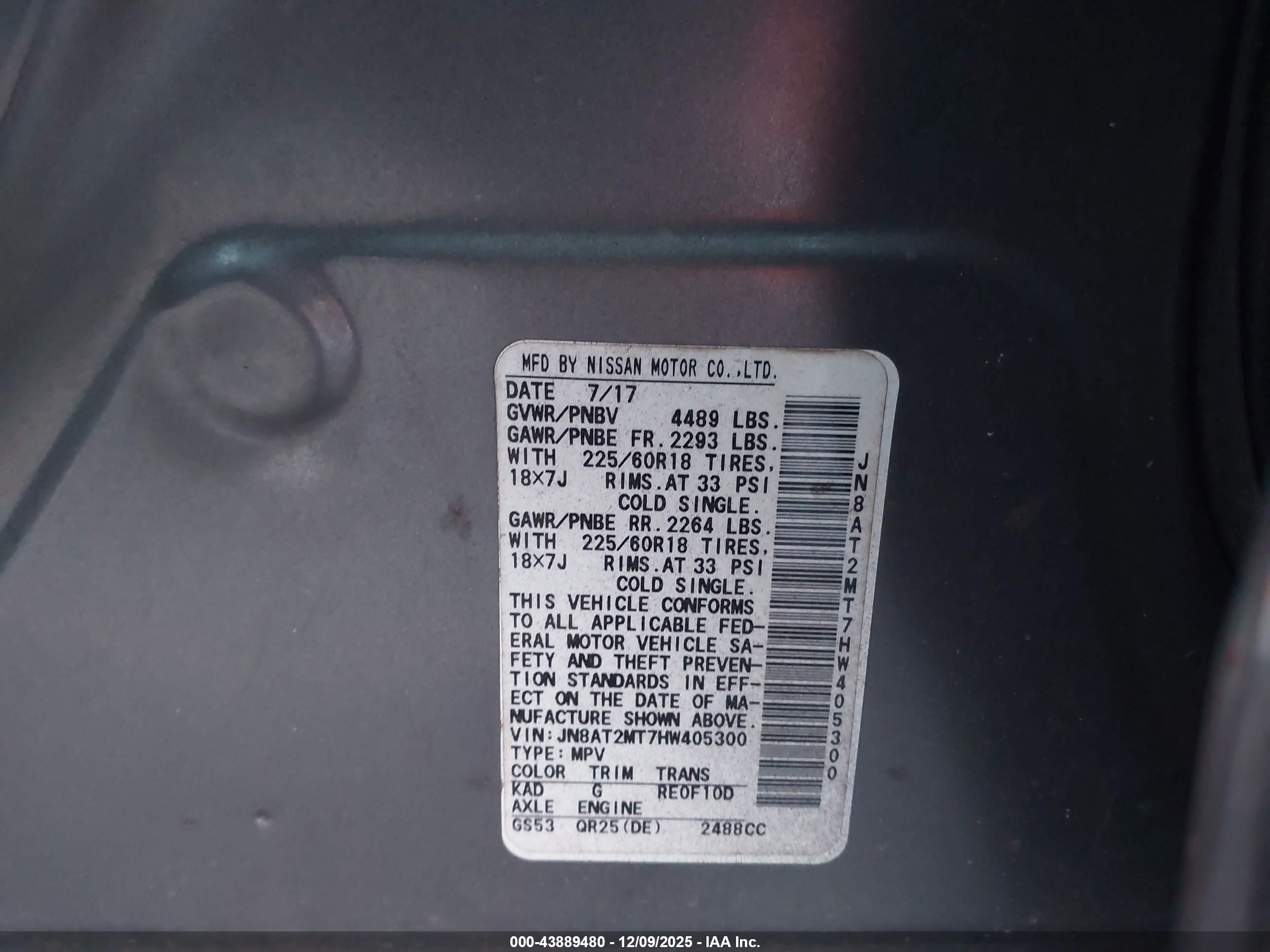 NISSAN ROGUE image 9