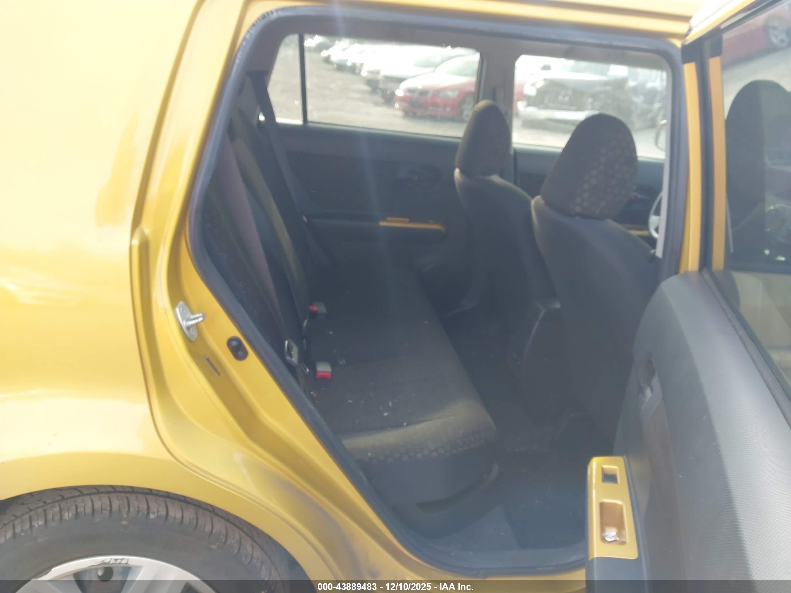 SCION XB image 8