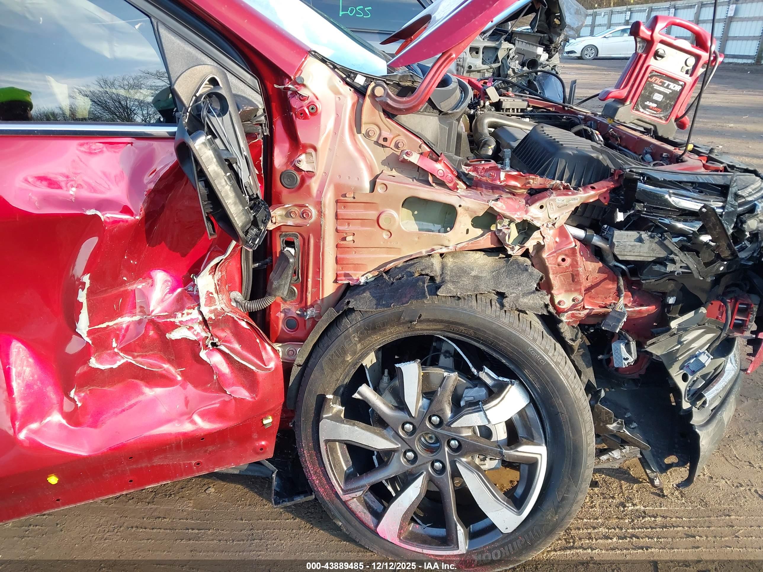CHEVROLET EQUINOX image 6