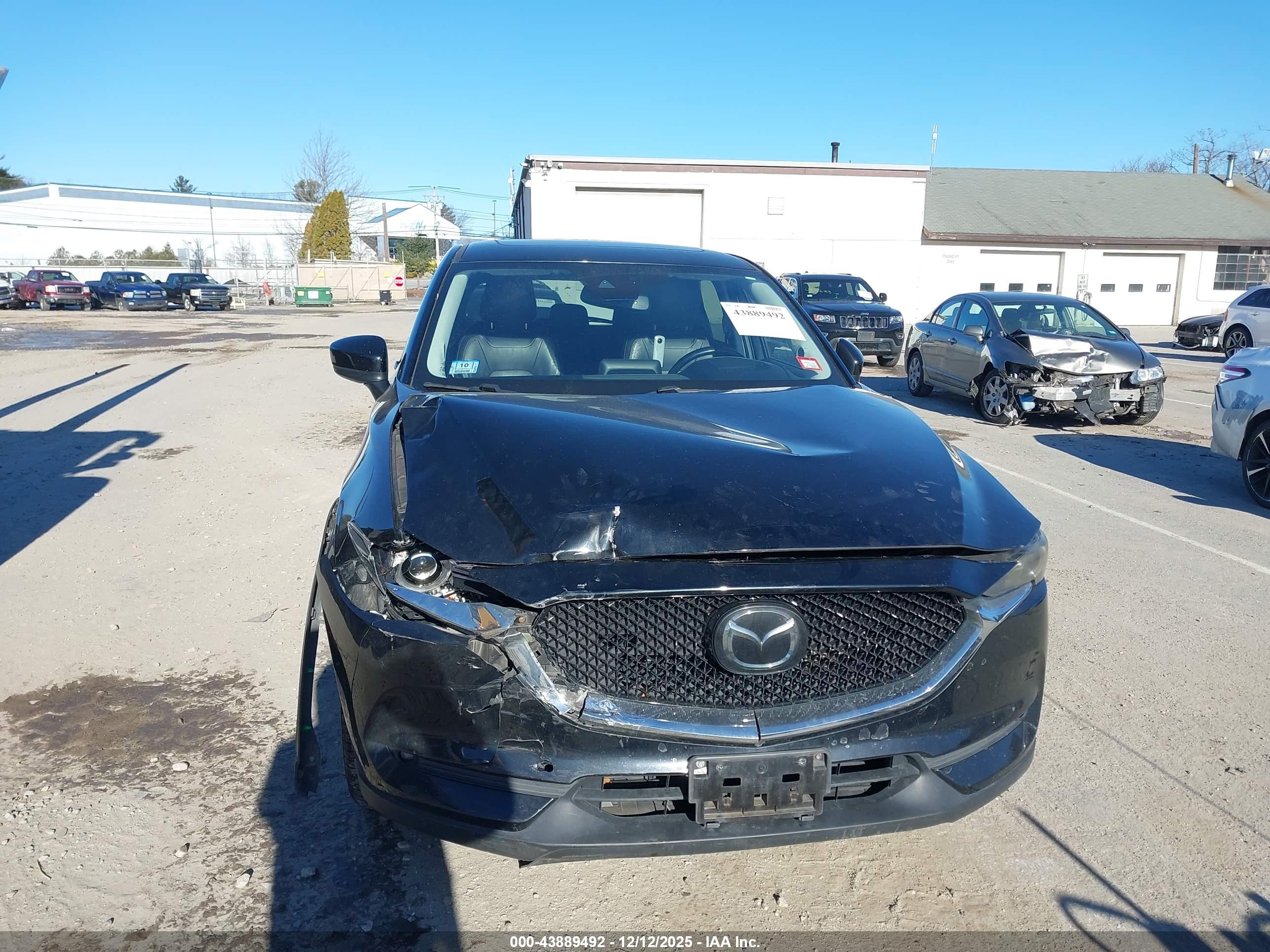 MAZDA CX-5 image 6