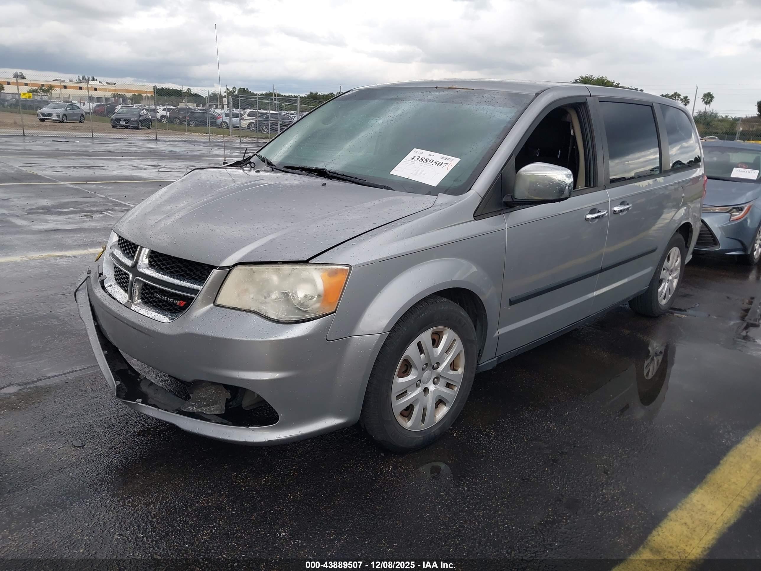 DODGE GRAND image 2