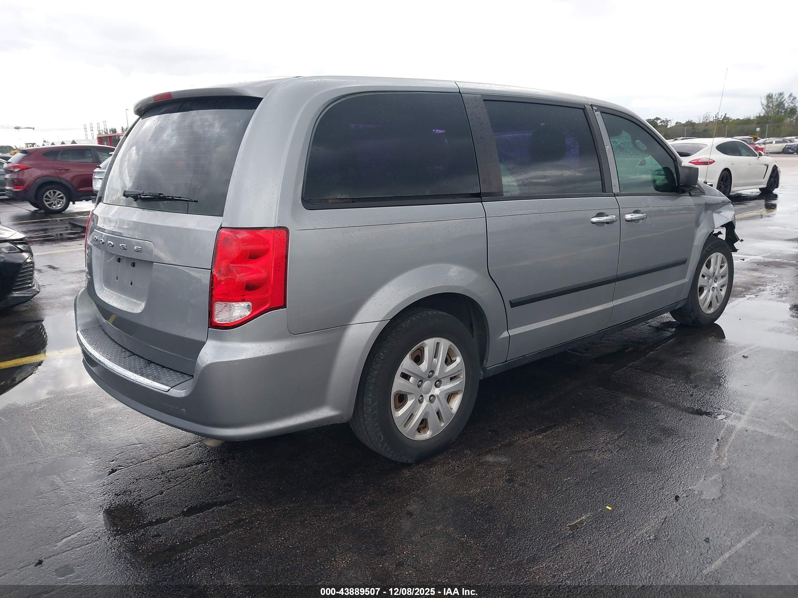 DODGE GRAND image 4