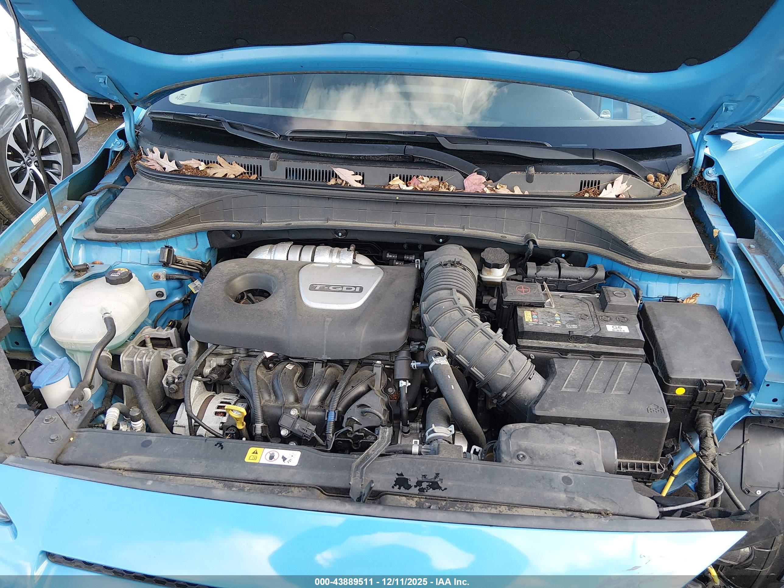 HYUNDAI KONA image 10
