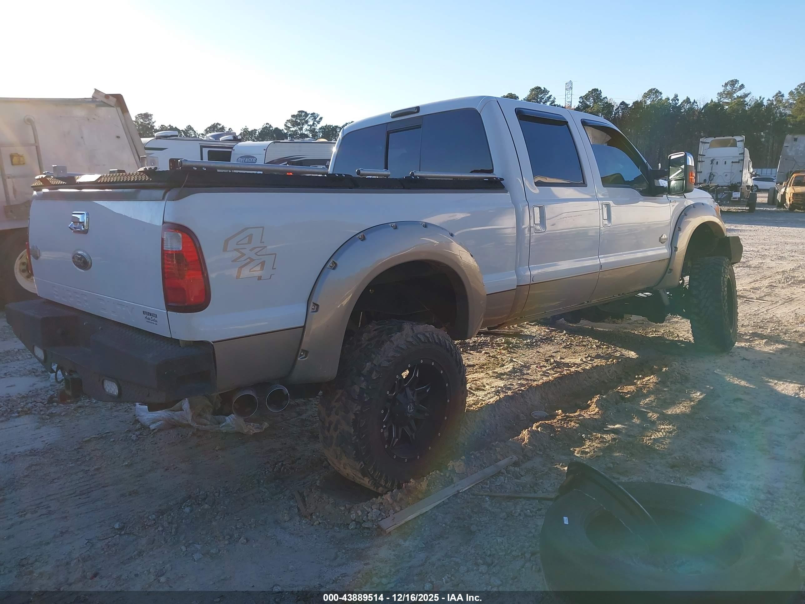 FORD F-350 image 4