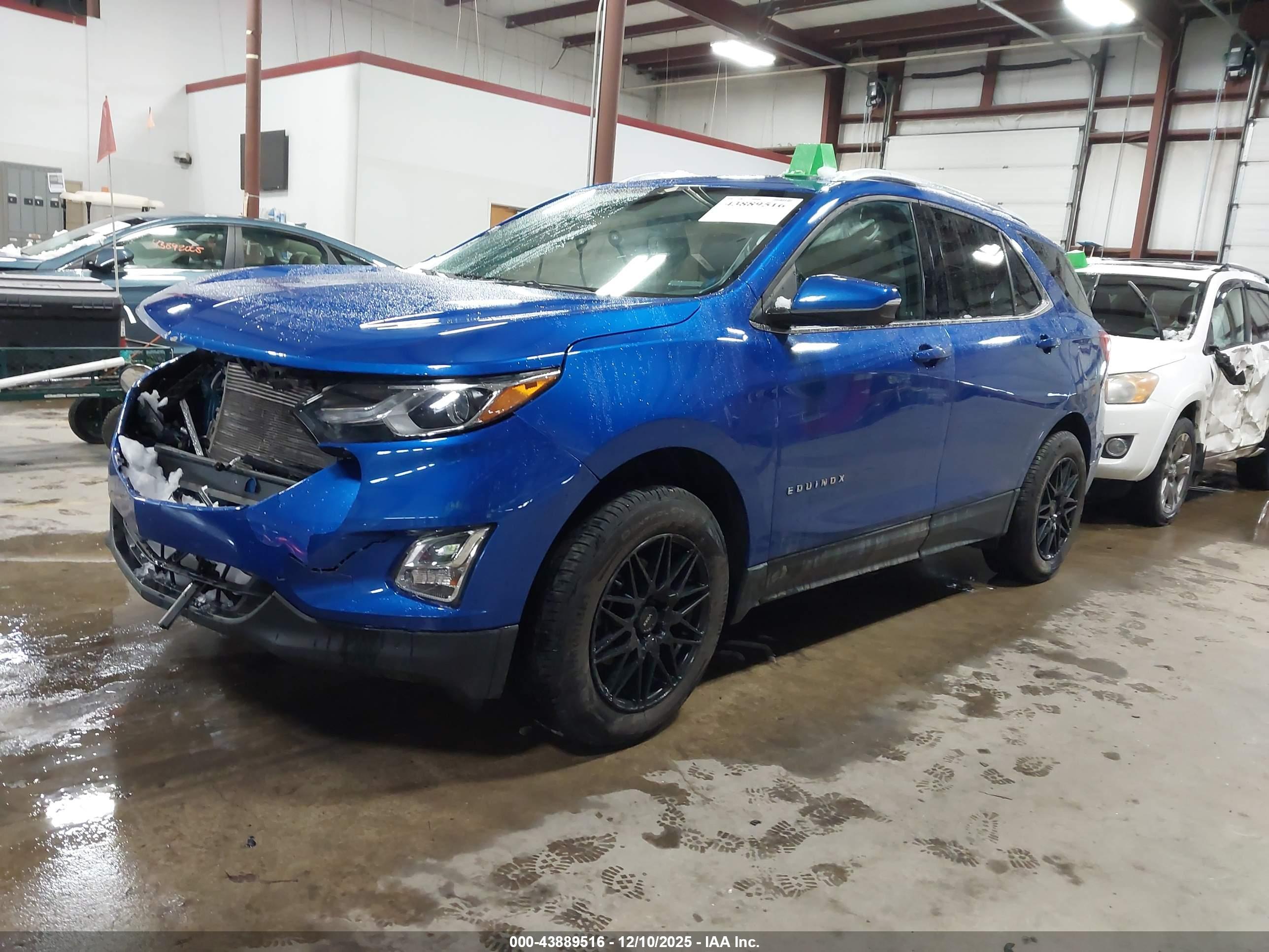 CHEVROLET EQUINOX image 2