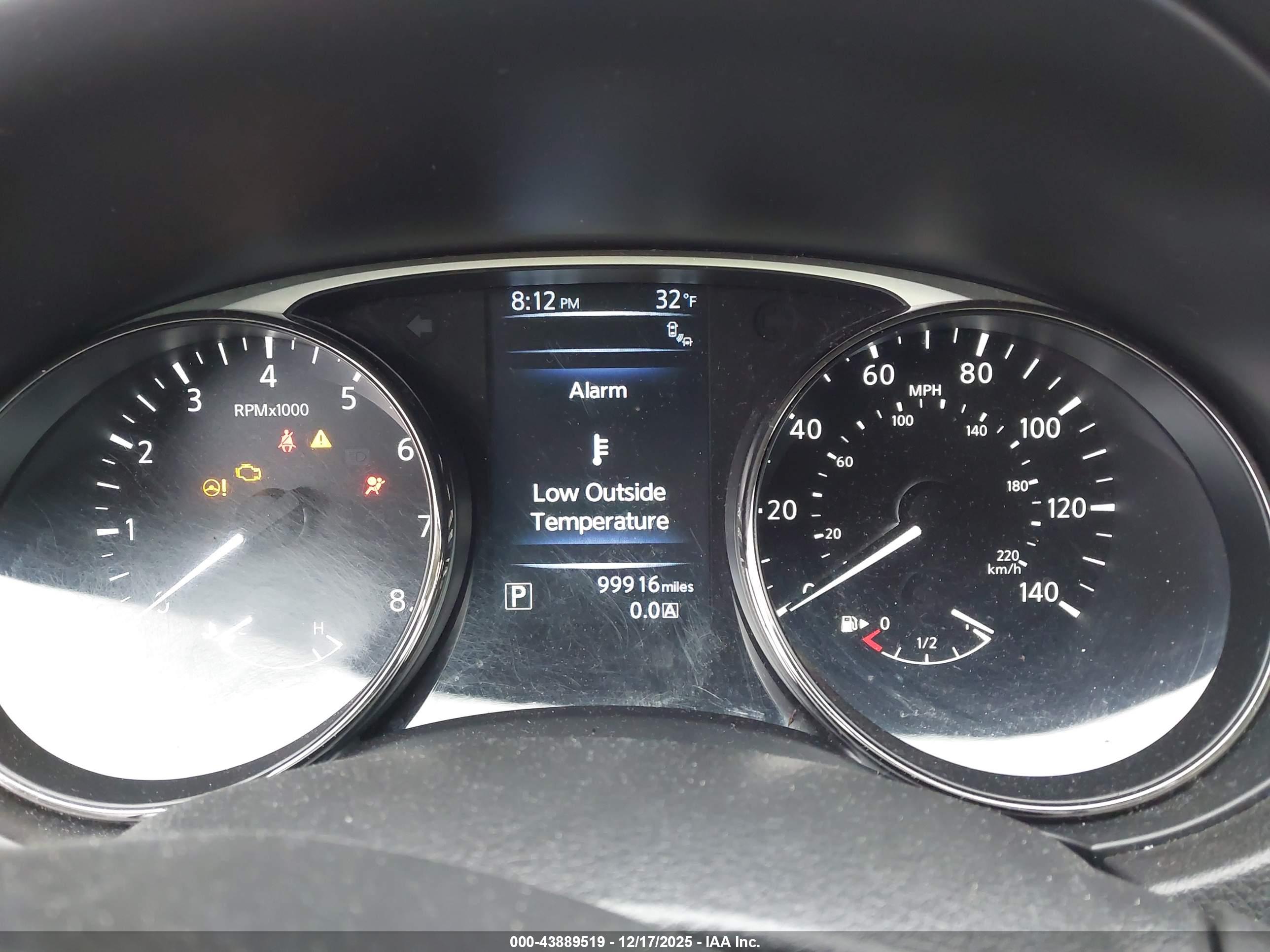 NISSAN ROGUE image 7