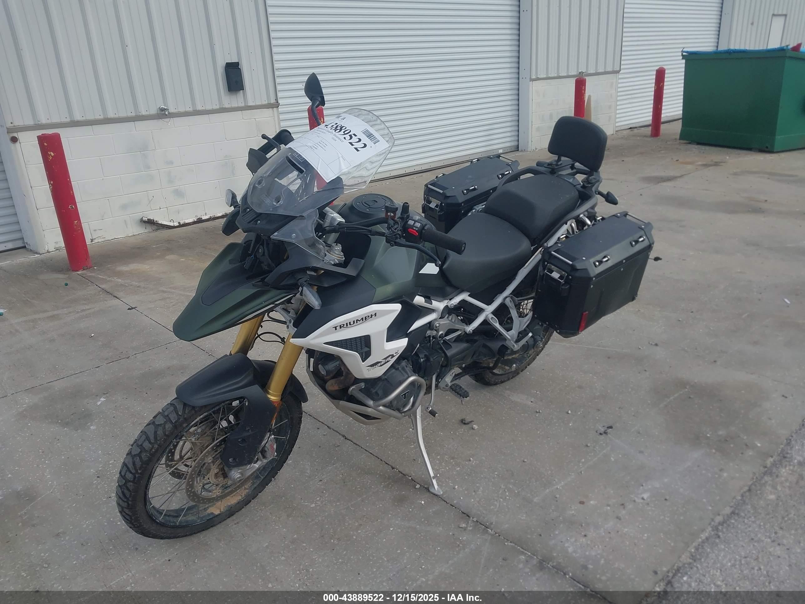 TRIUMPH MOTORCYCLE image 2