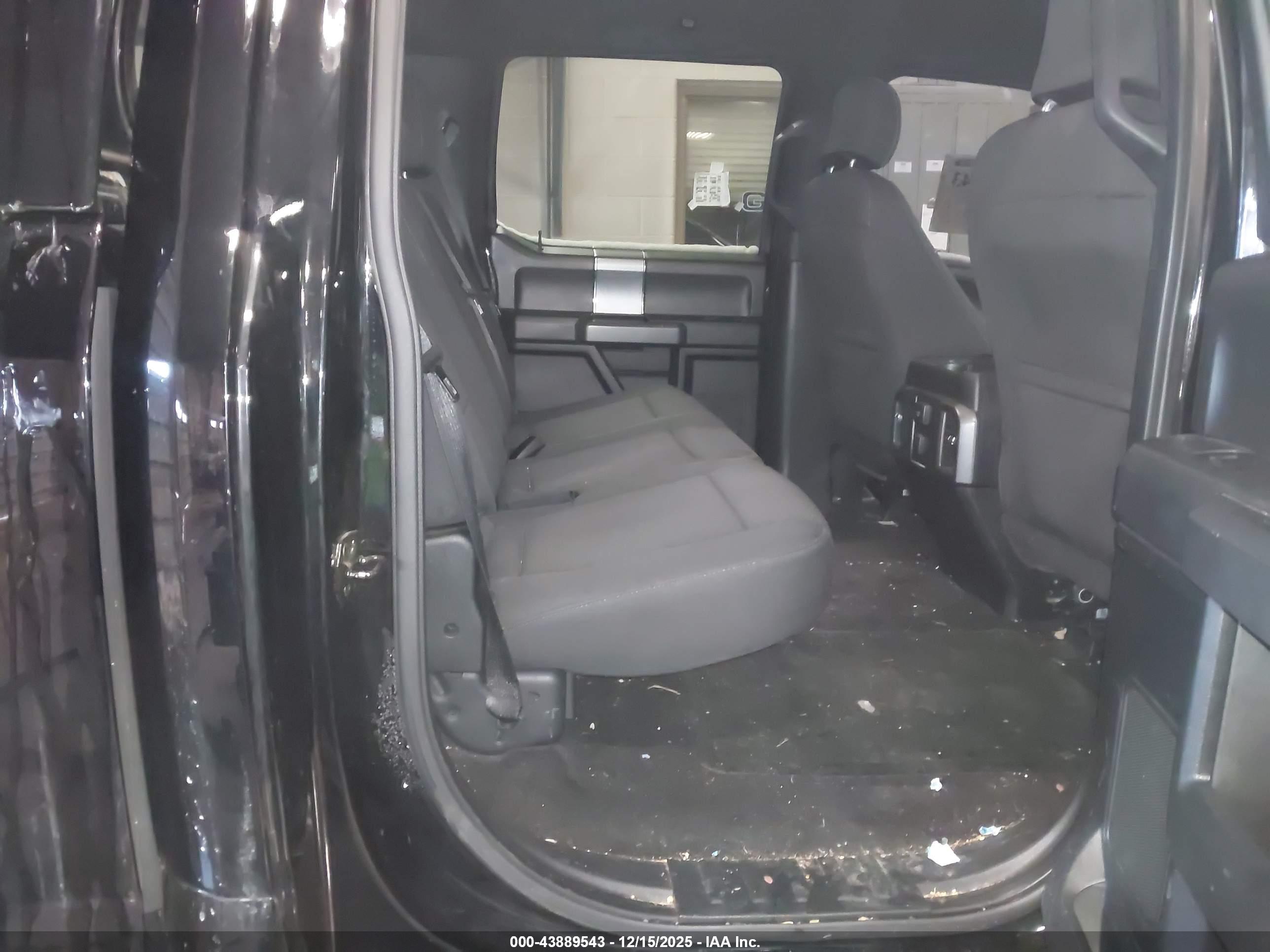 FORD F-150 image 8