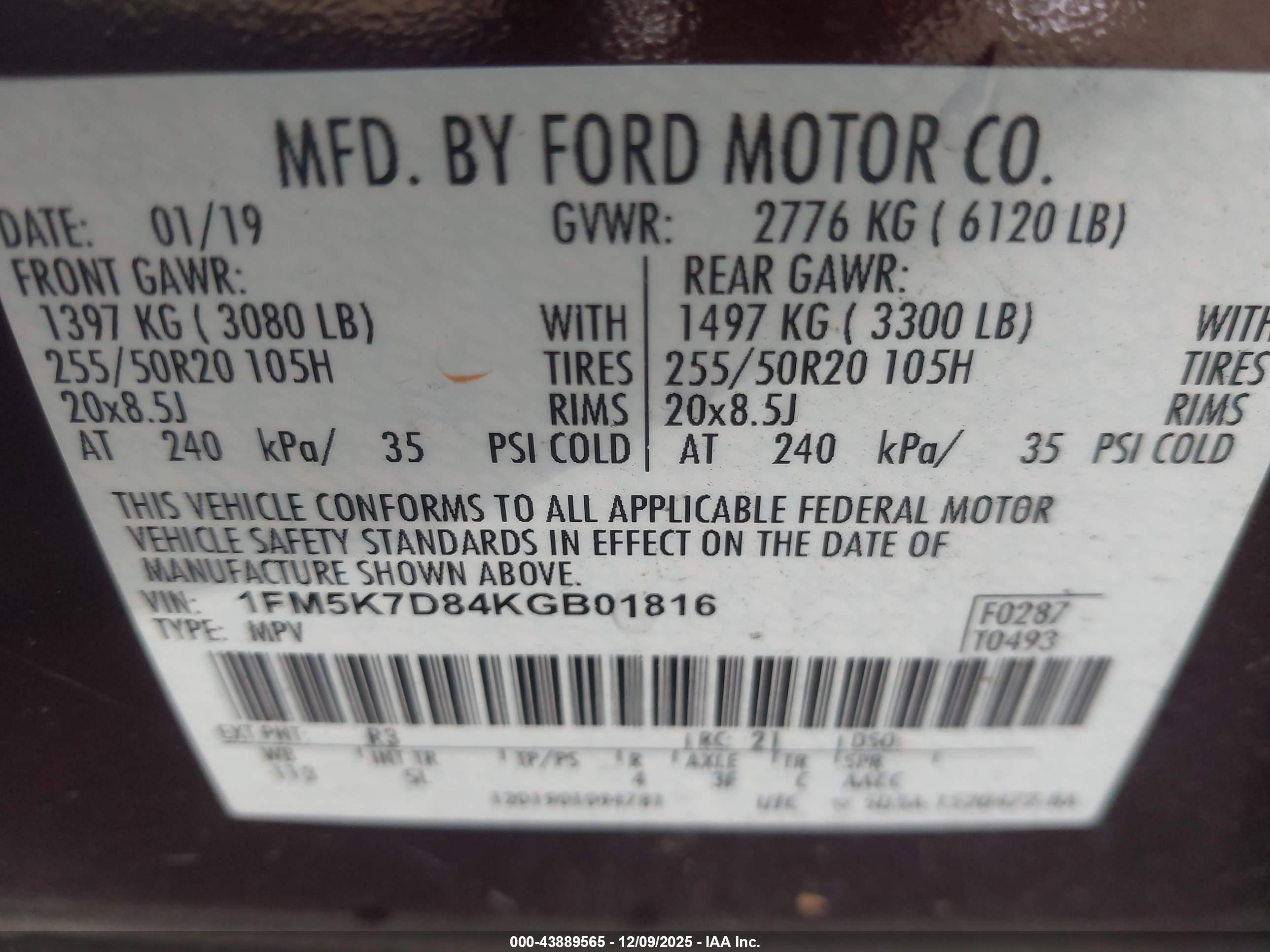 FORD EXPLORER image 9