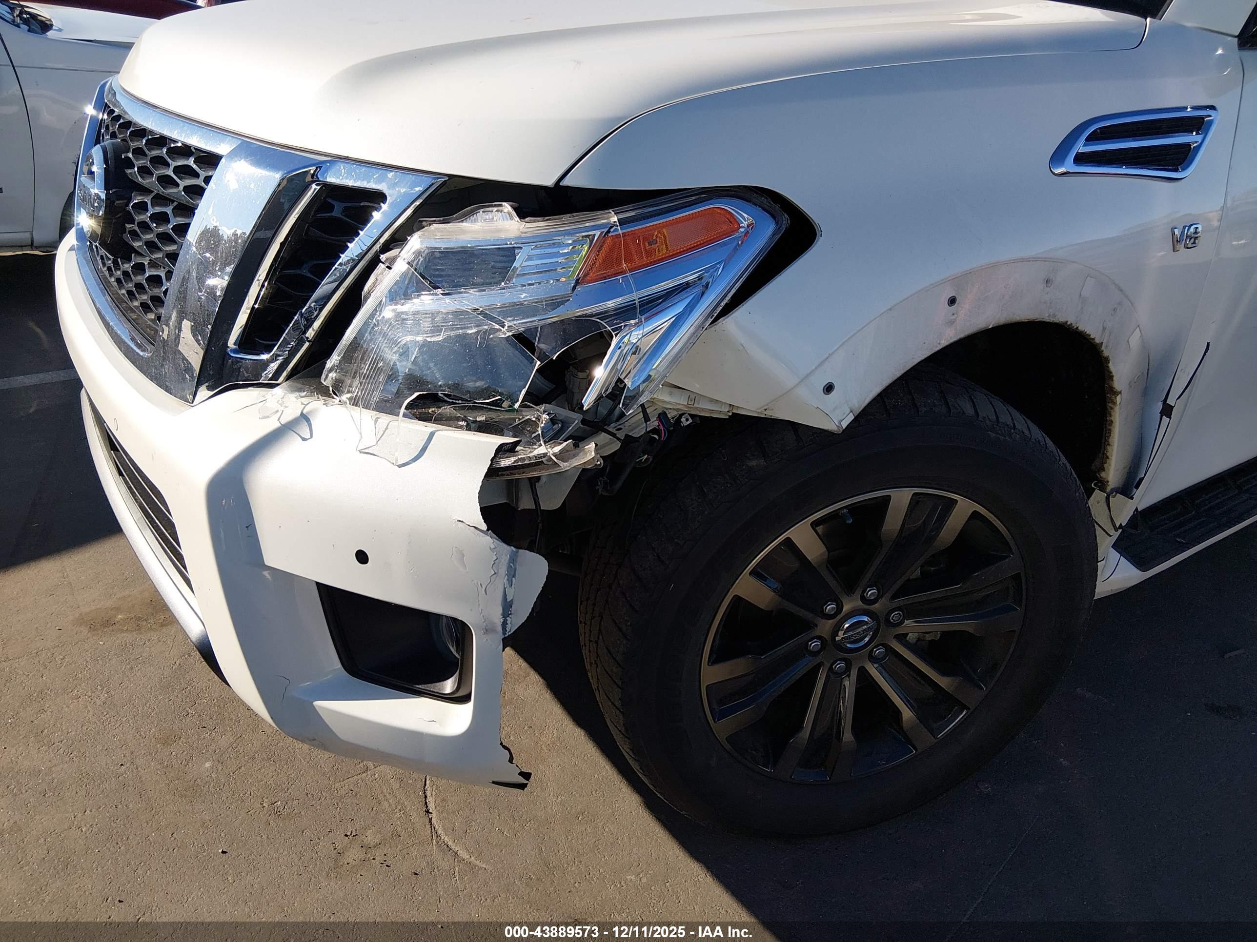 NISSAN ARMADA image 6