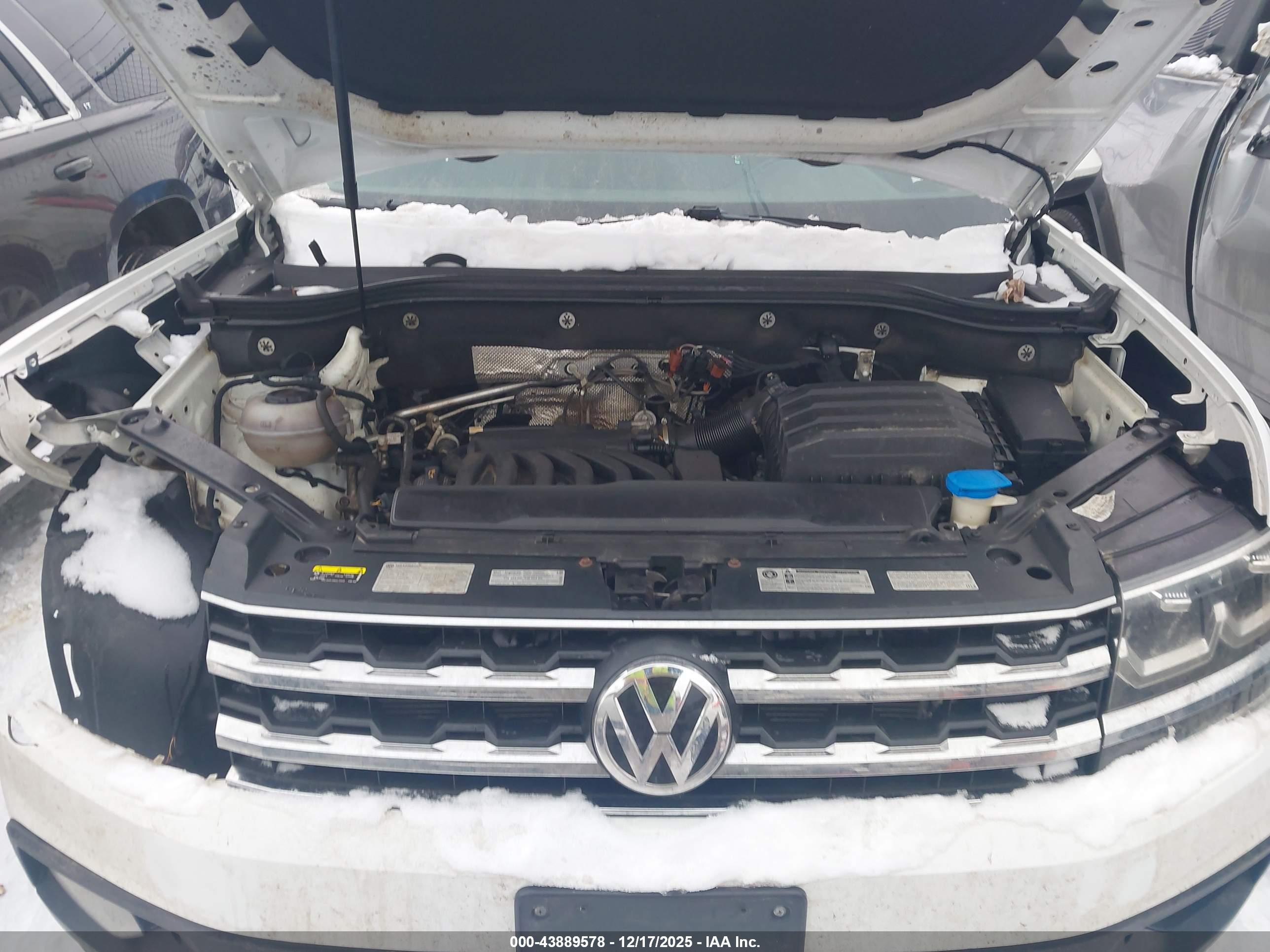 VOLKSWAGEN ATLAS image 10