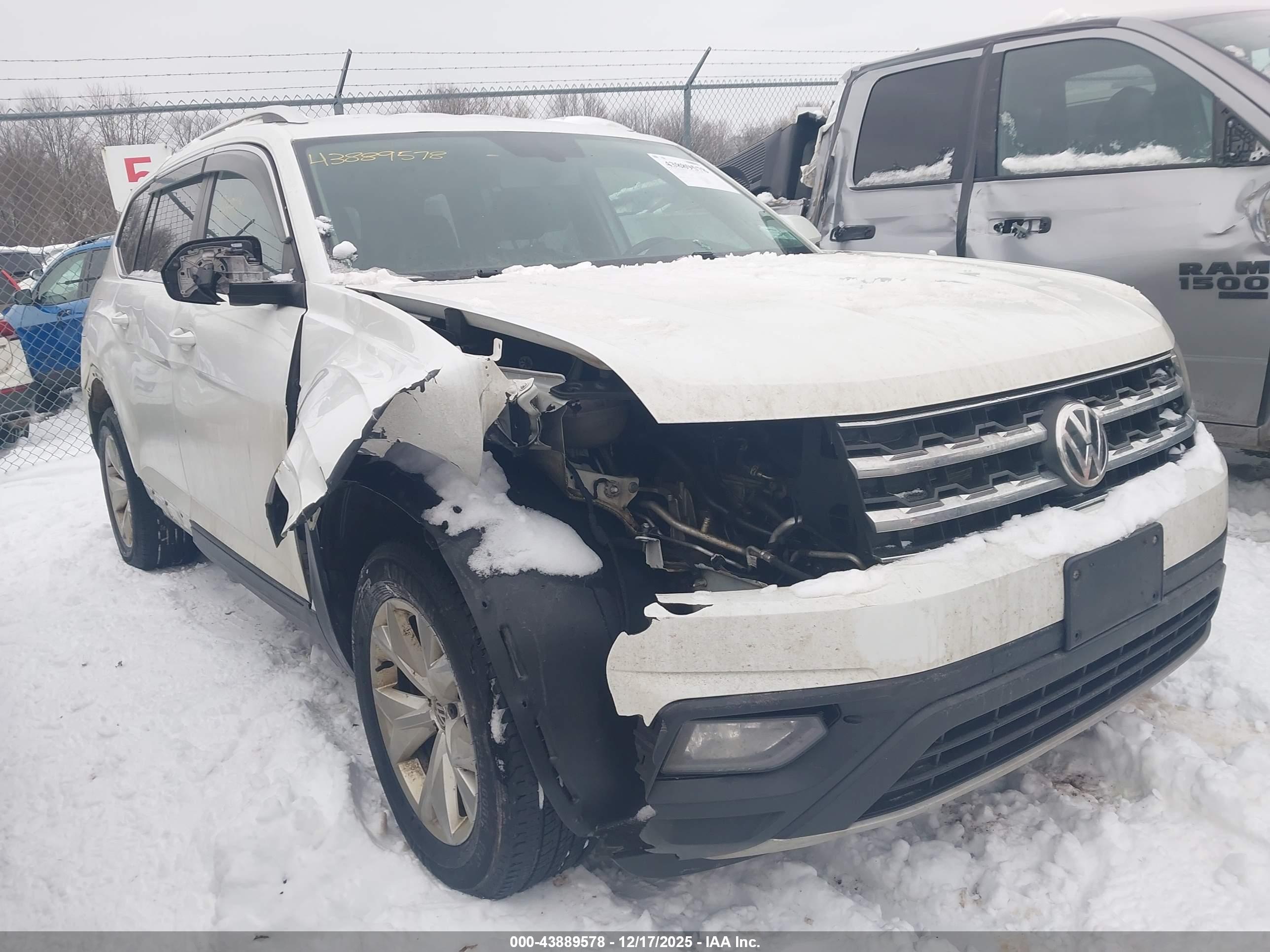 VOLKSWAGEN ATLAS image 6
