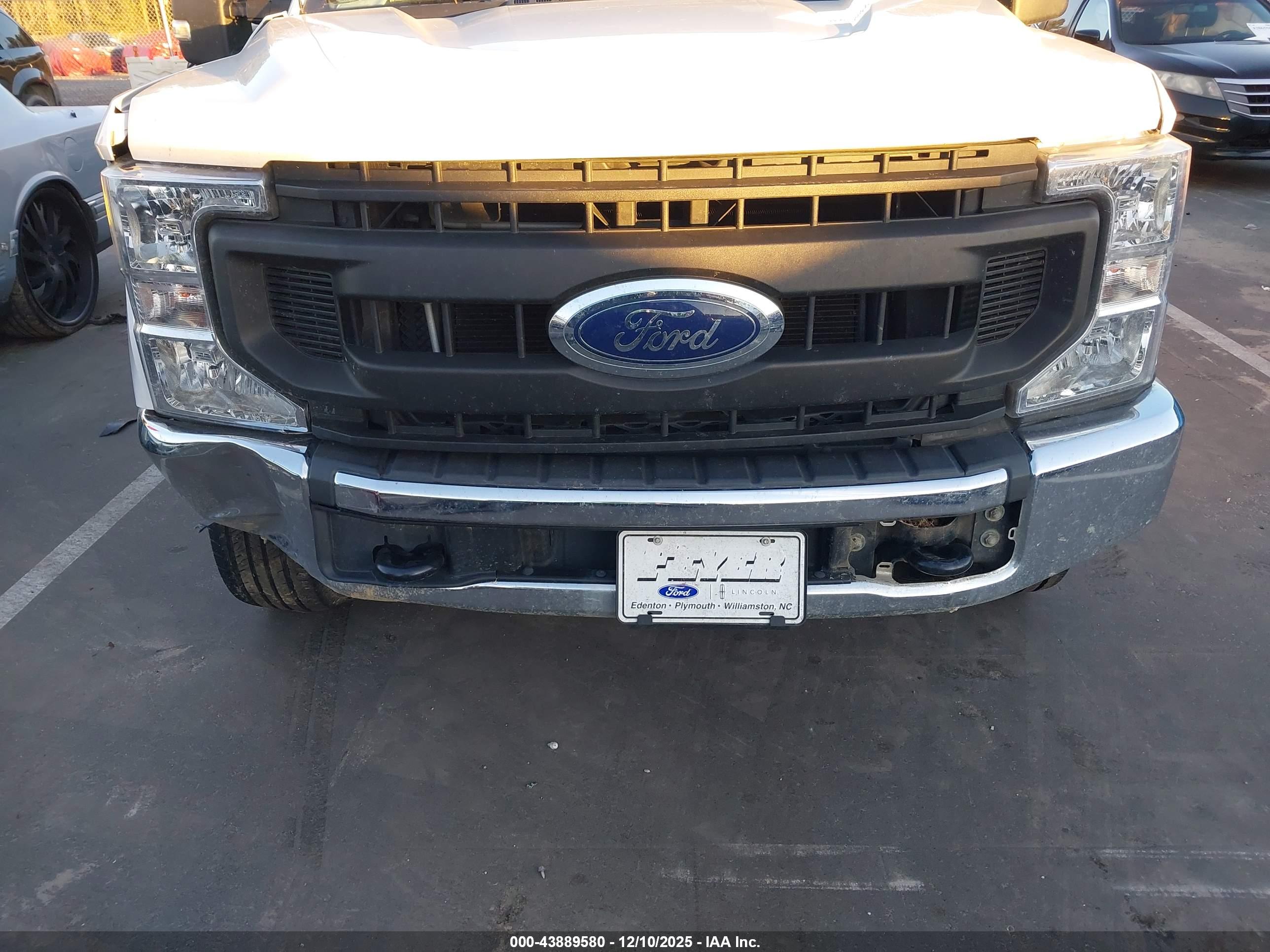 FORD F-250 image 6