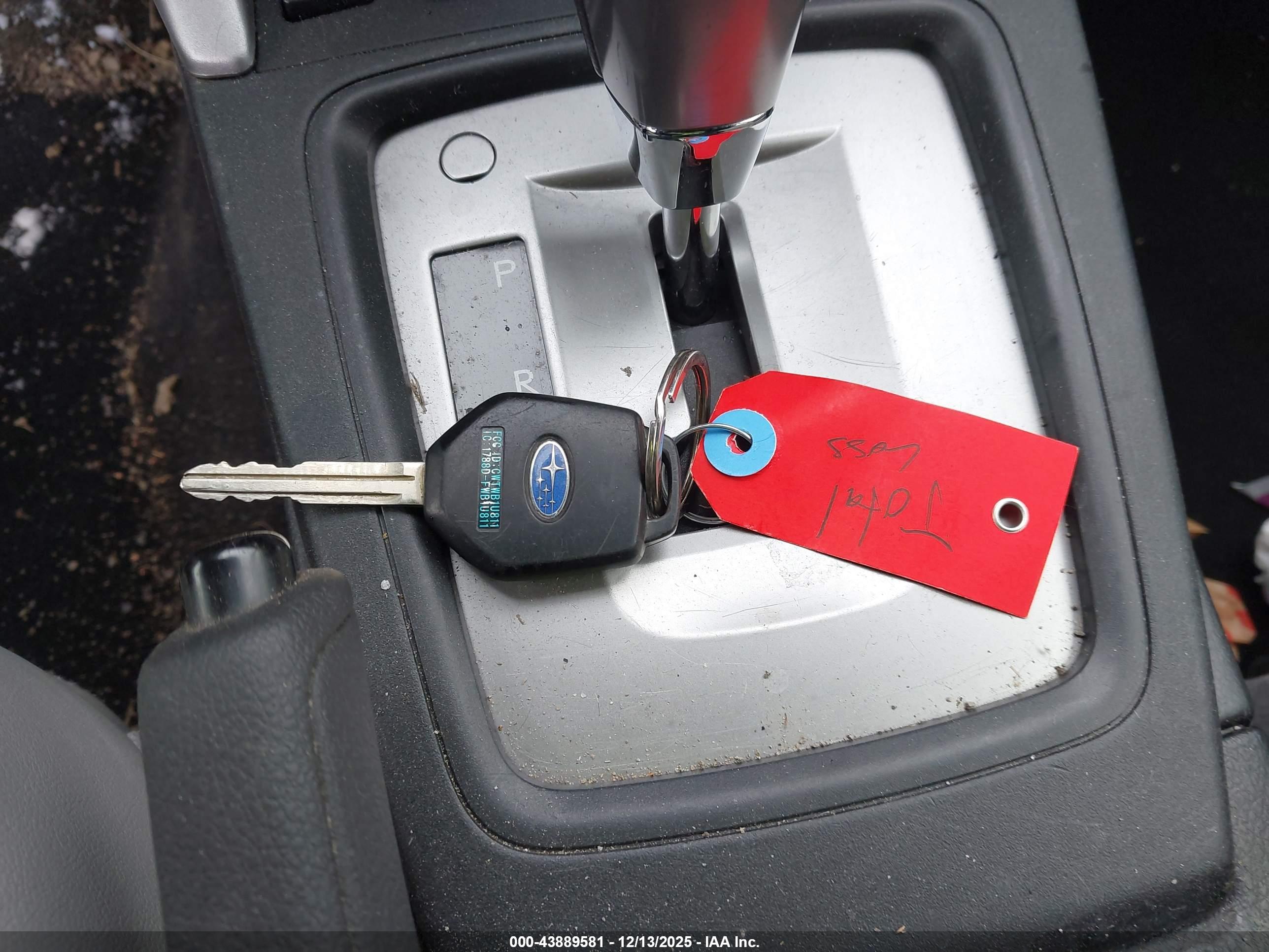 SUBARU FORESTER image 11