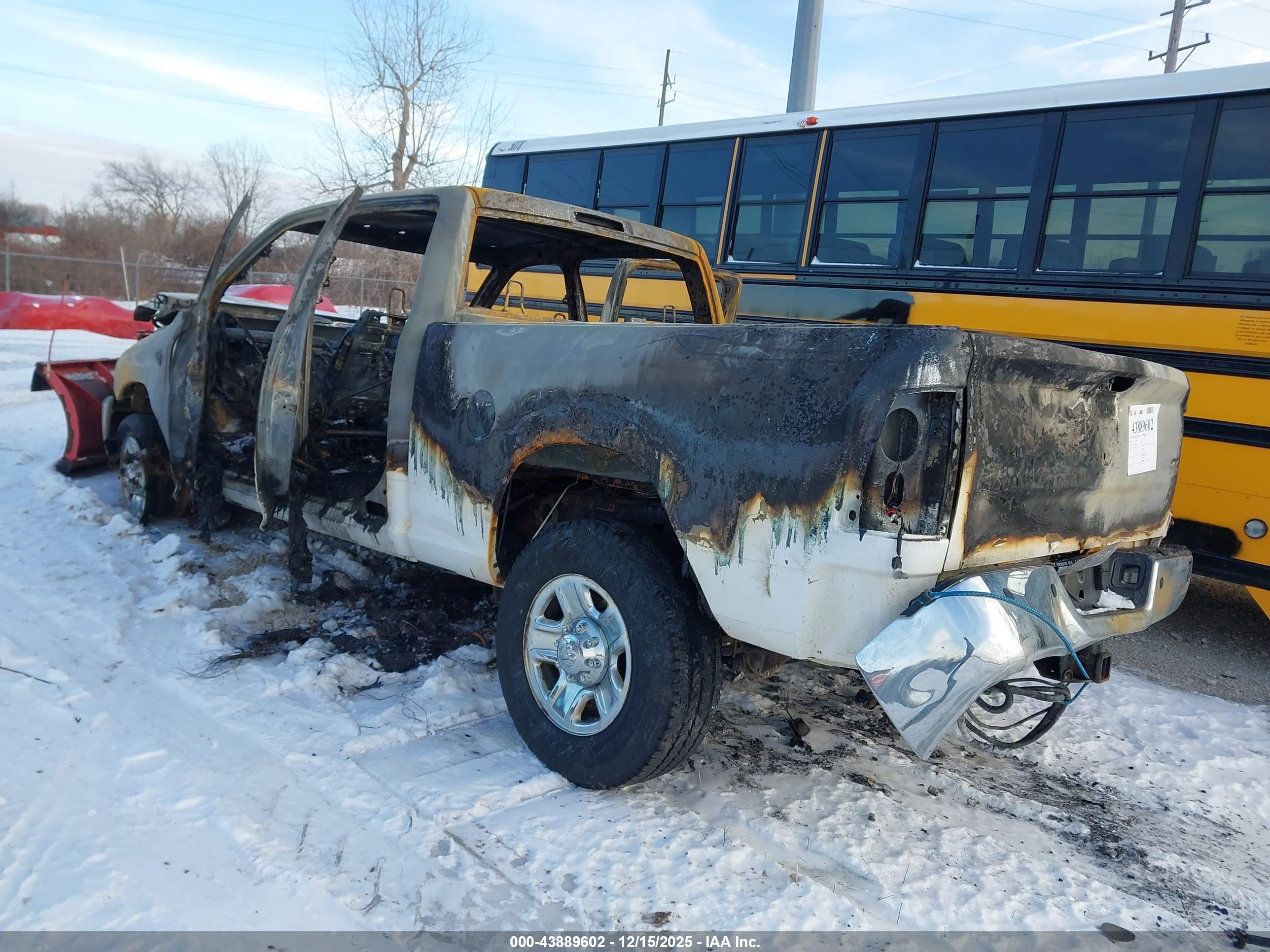 RAM 2500 image 3