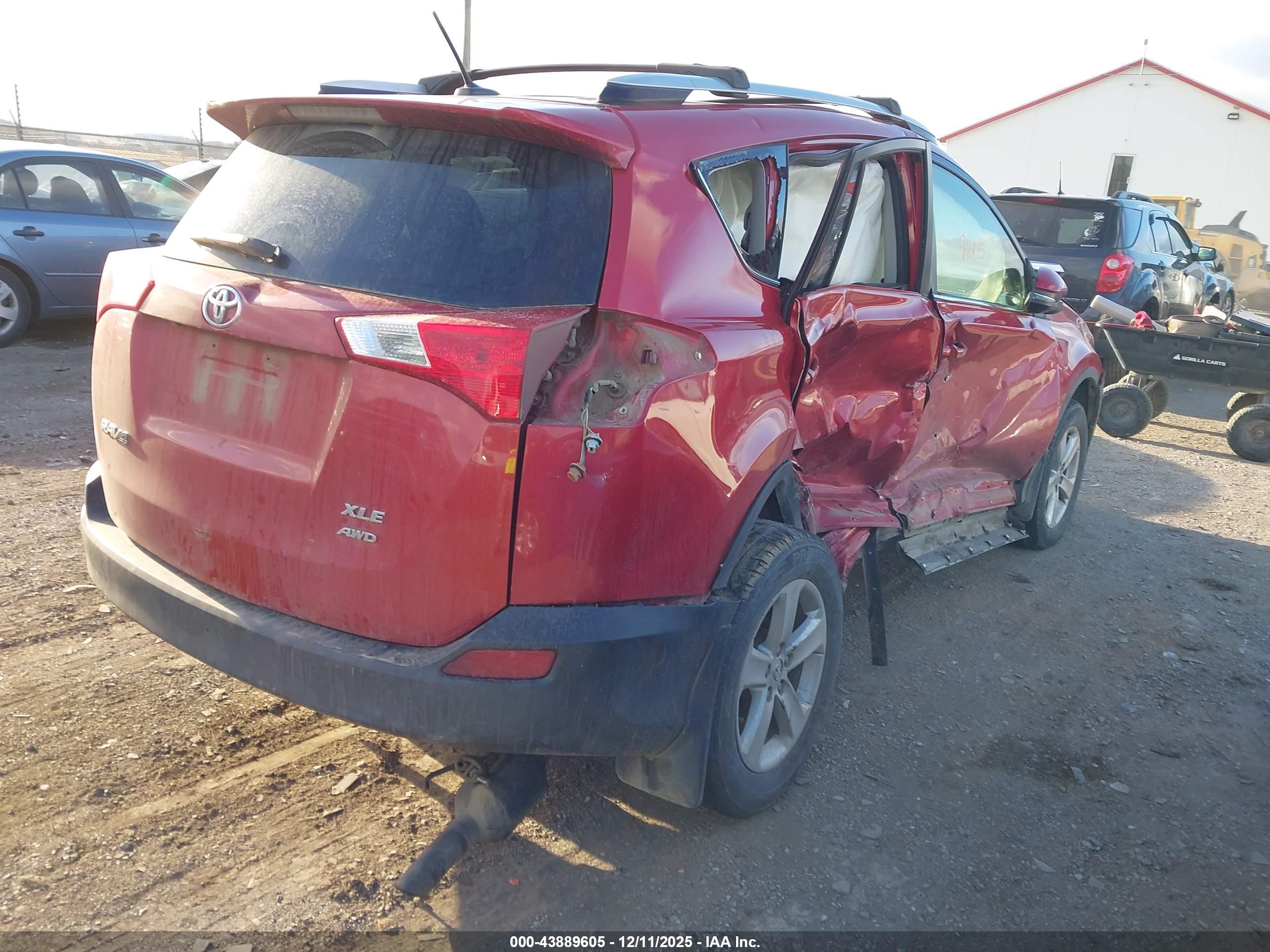 TOYOTA RAV4 image 4