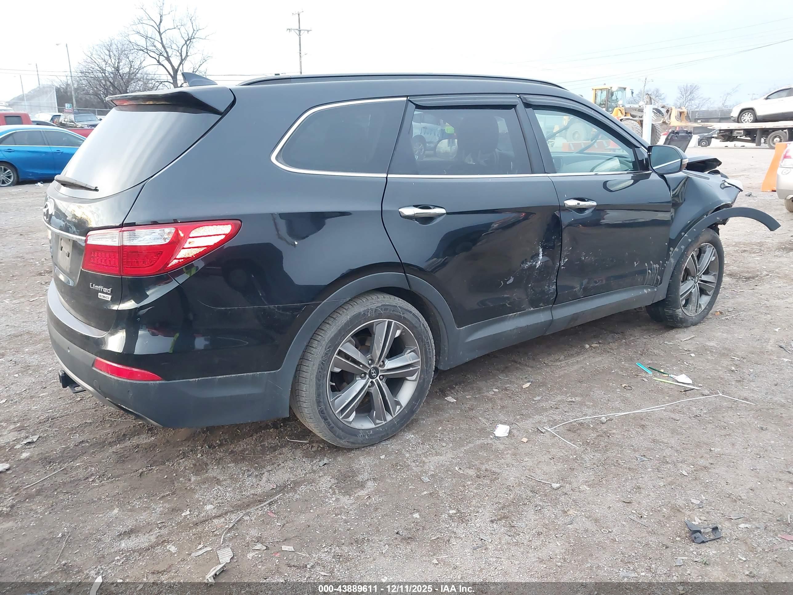 HYUNDAI SANTA image 4