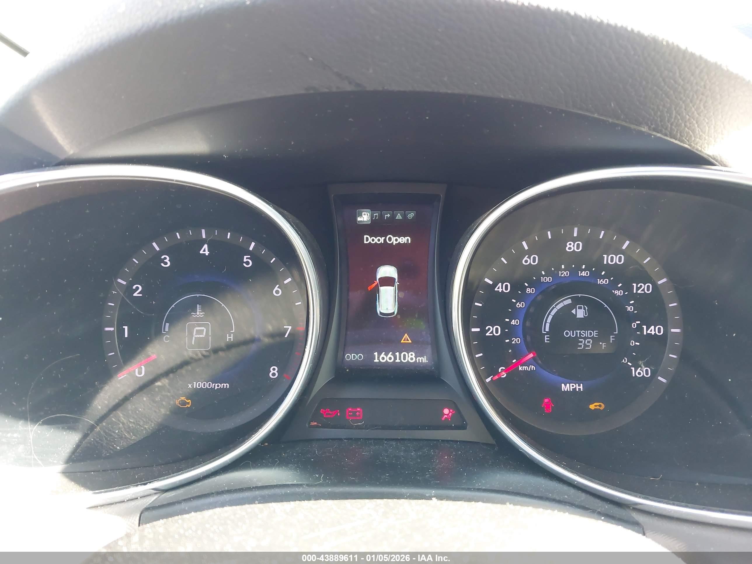 HYUNDAI SANTA image 7