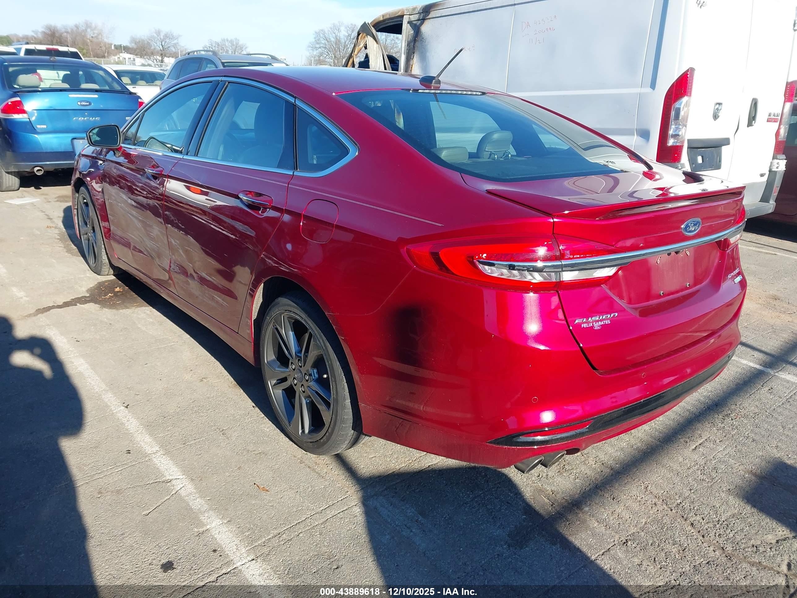FORD FUSION image 3