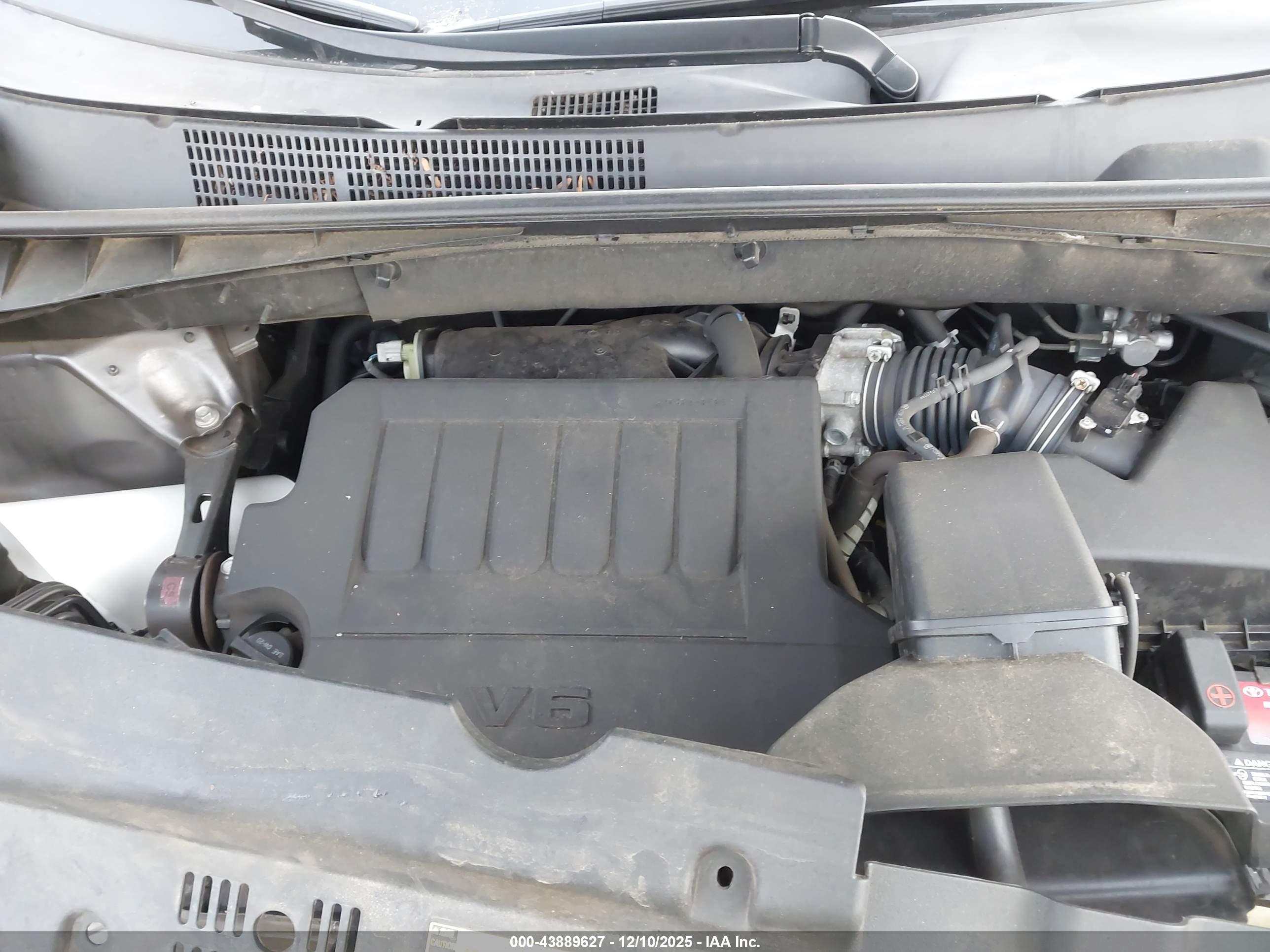 TOYOTA HIGHLANDER image 10