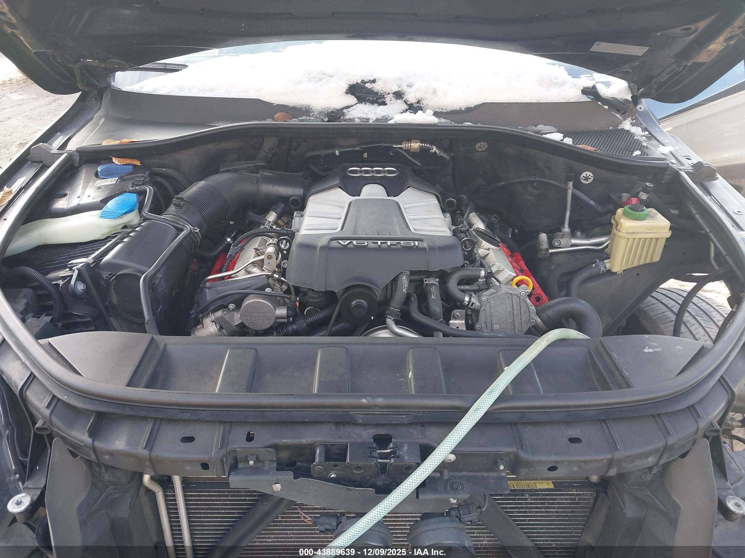 AUDI Q7 image 10