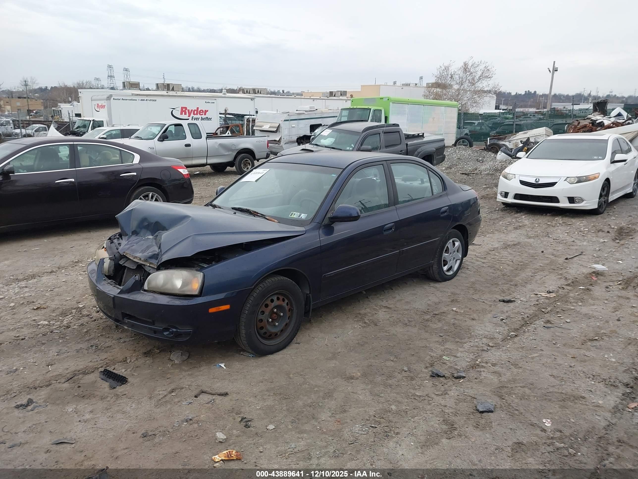 HYUNDAI ELANTRA image 2