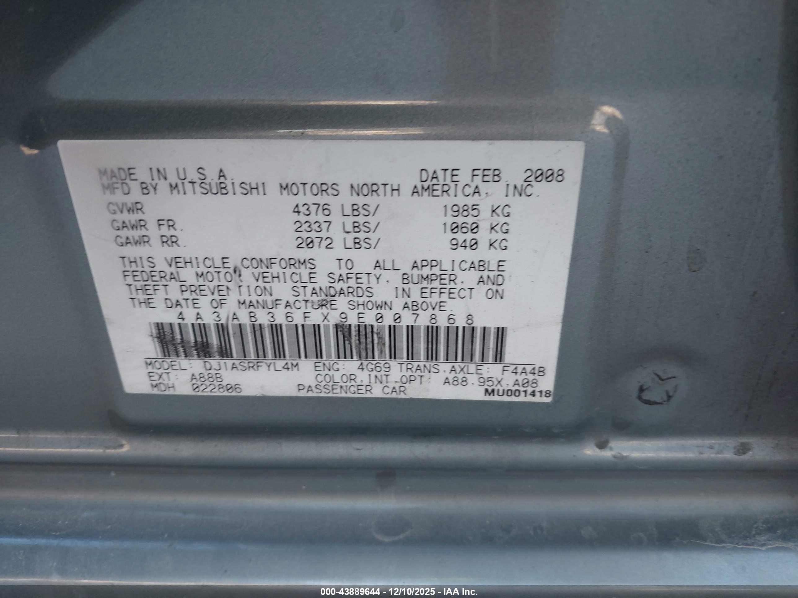 MITSUBISHI GALANT image 9