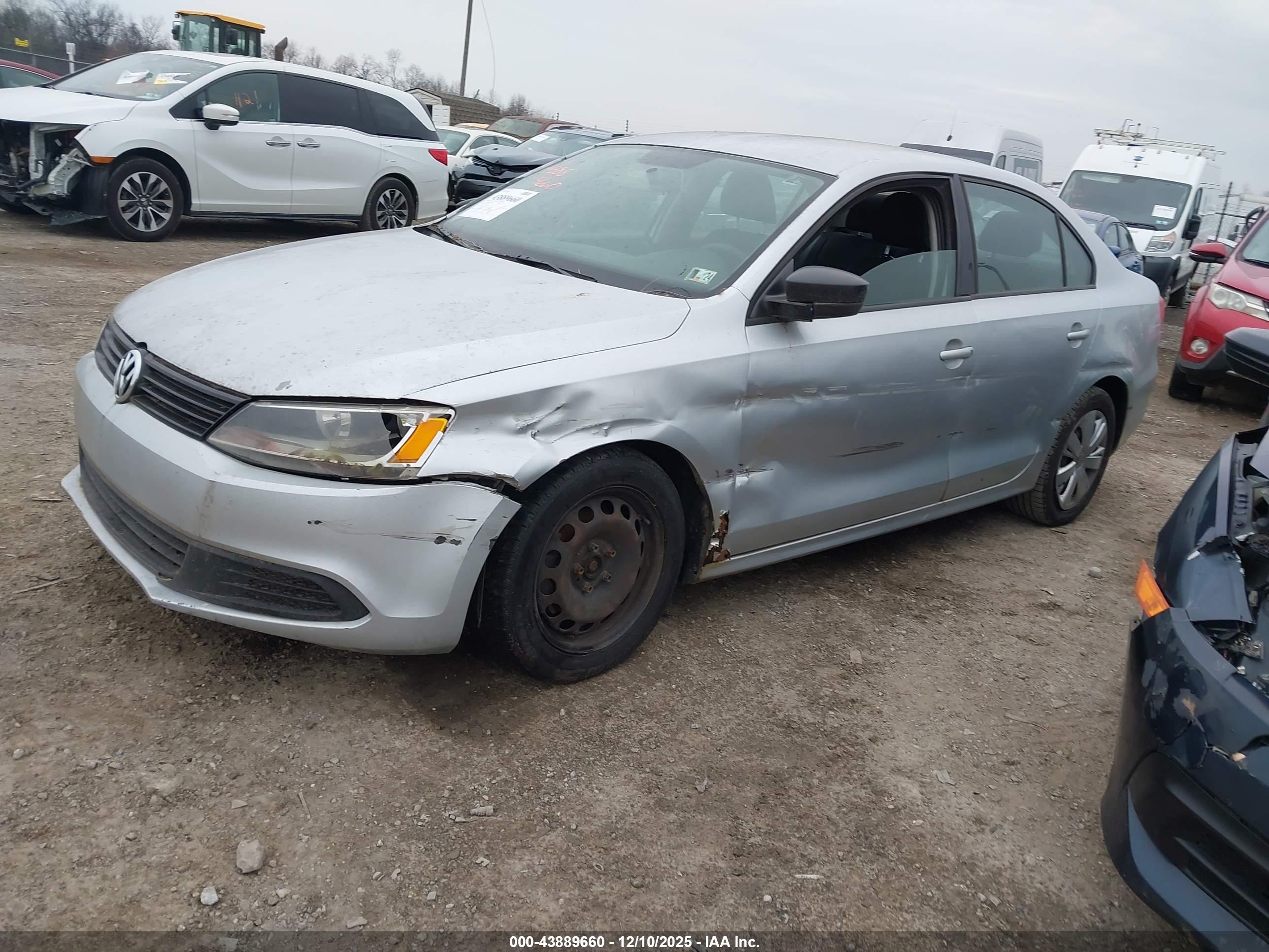 VOLKSWAGEN JETTA image 2
