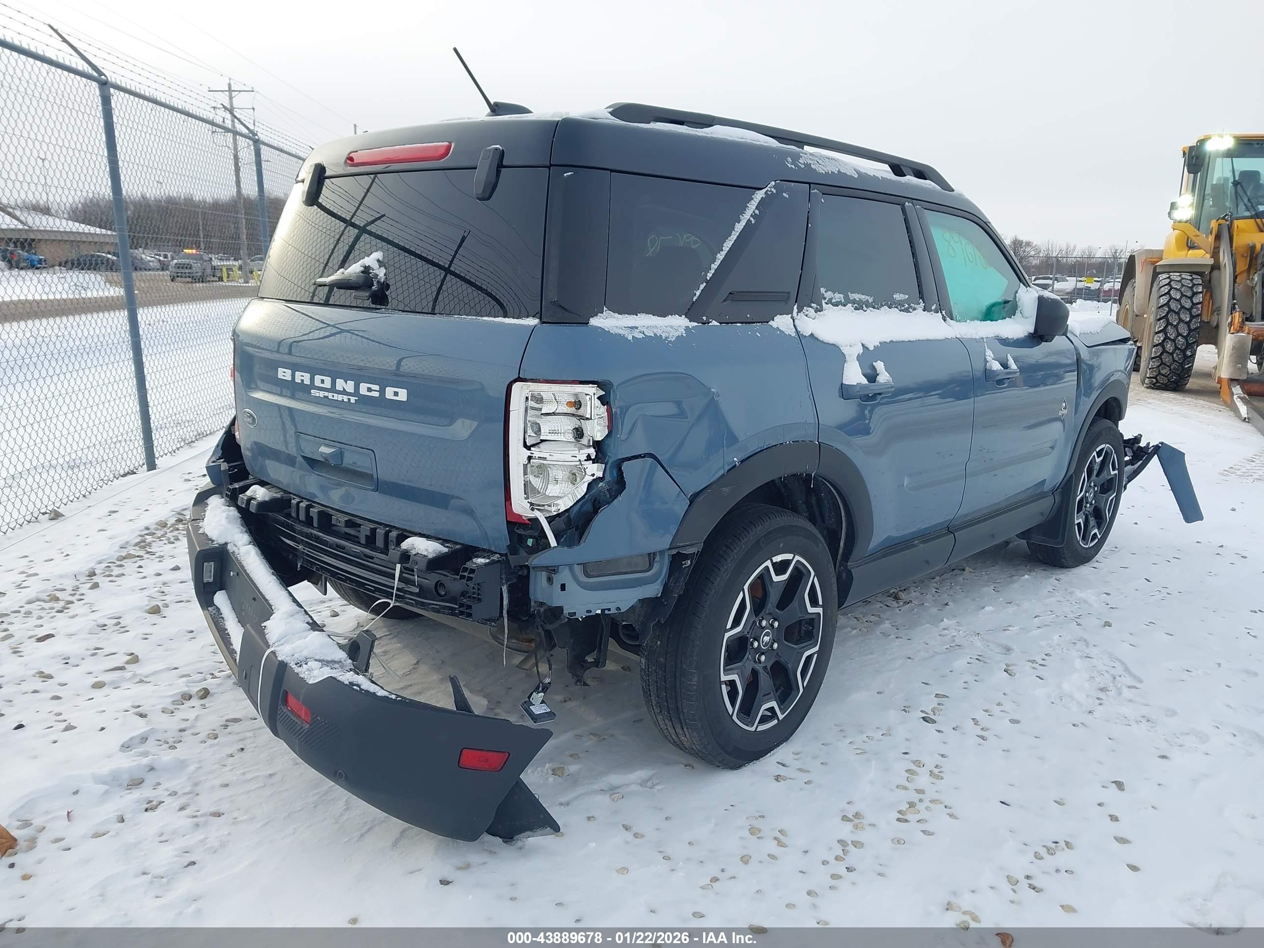FORD BRONCO image 4